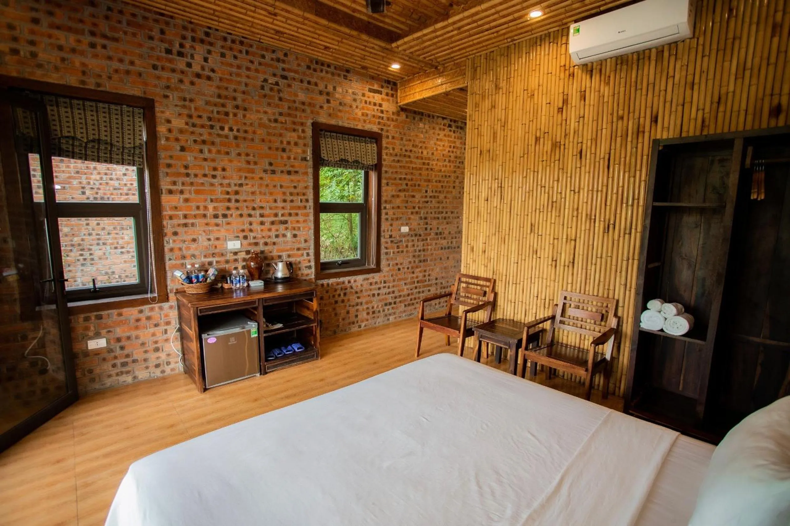 Photo of the whole room, Bed in Mường Village Ninh Bình