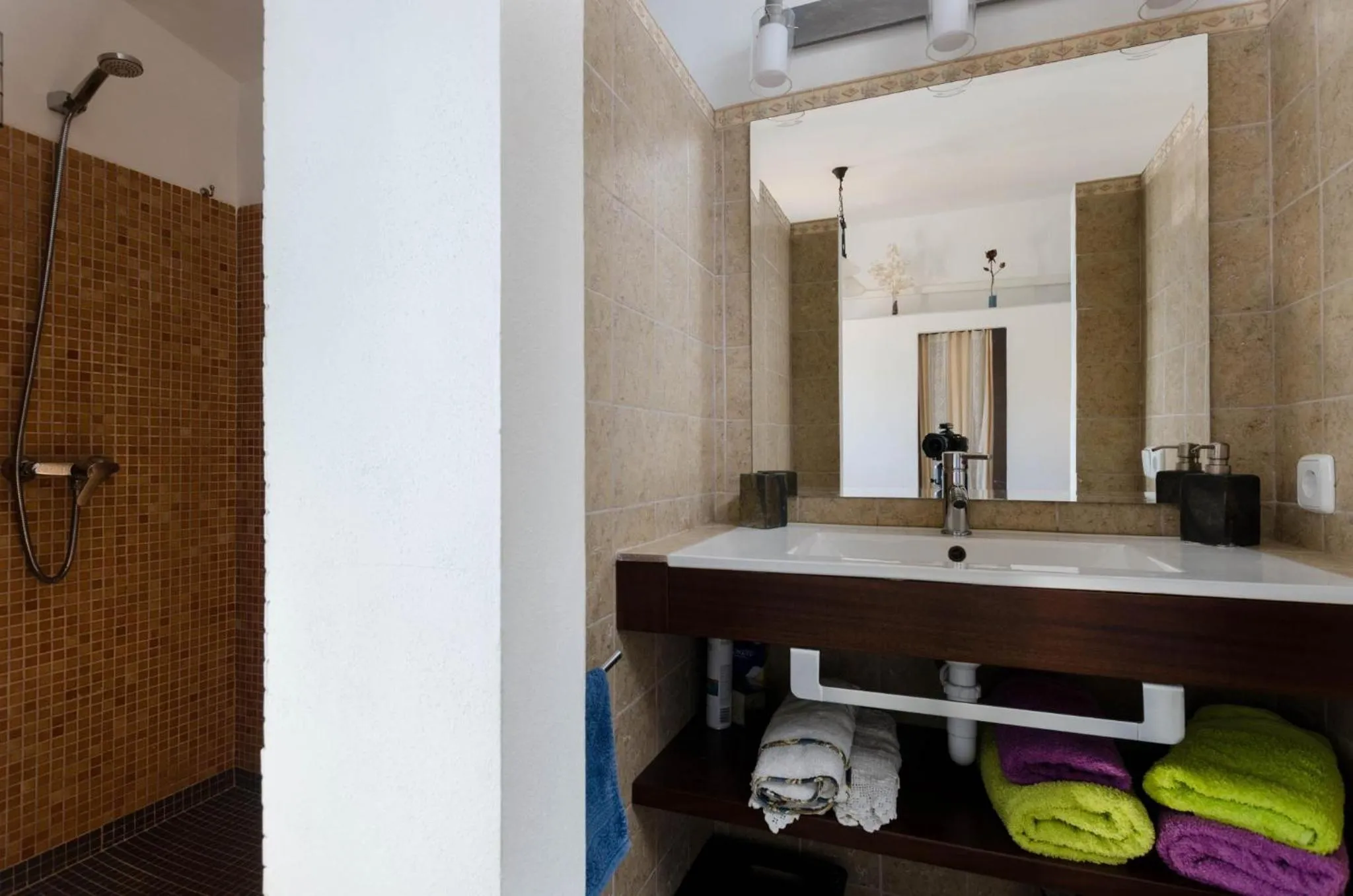 Bathroom in Pula Viñas