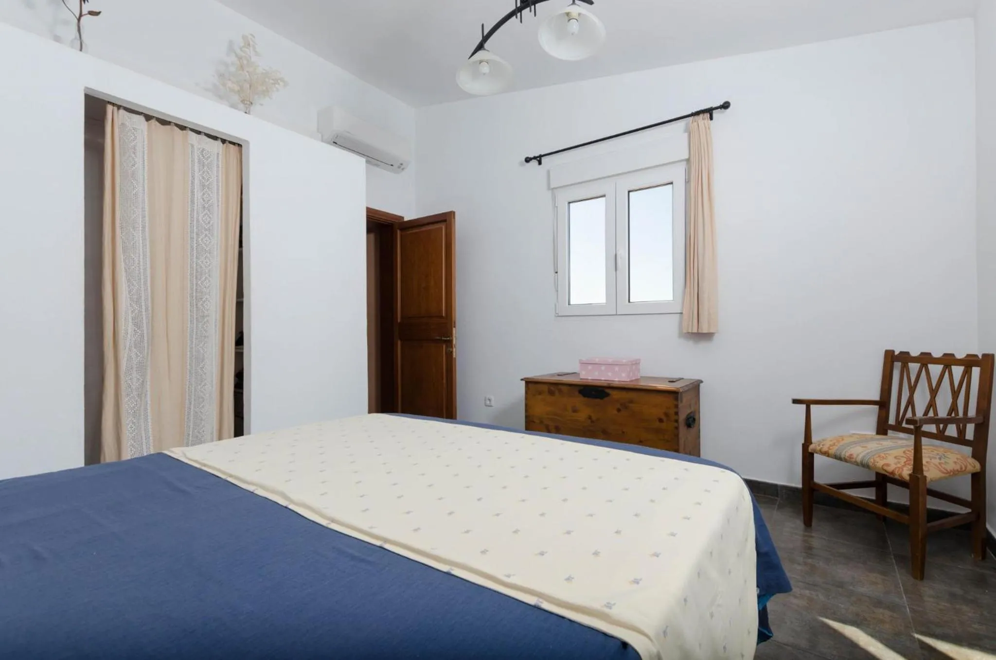 Bedroom, Bed in Pula Viñas