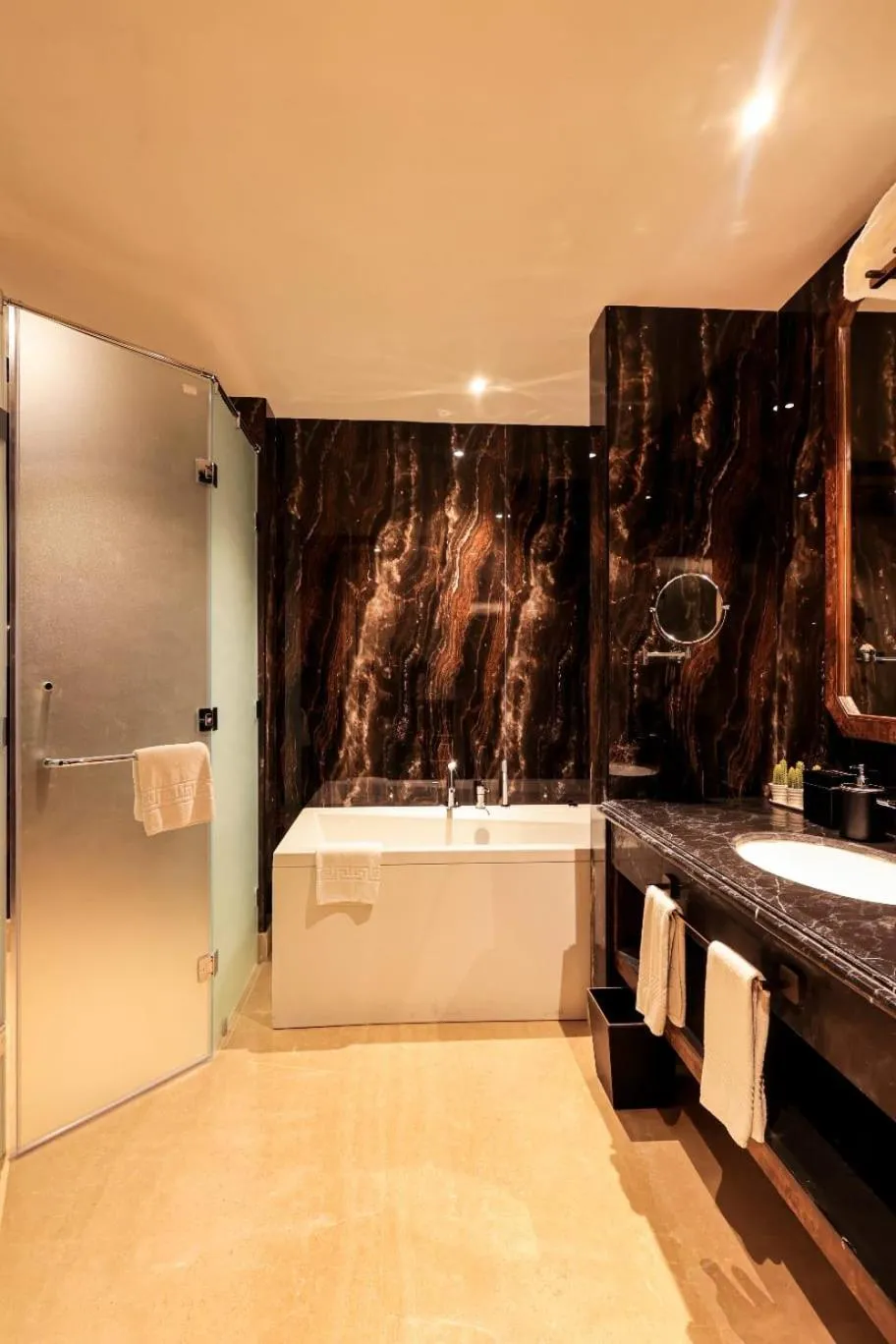 Hukam's Lalit Mahal - Hotel Convention Club