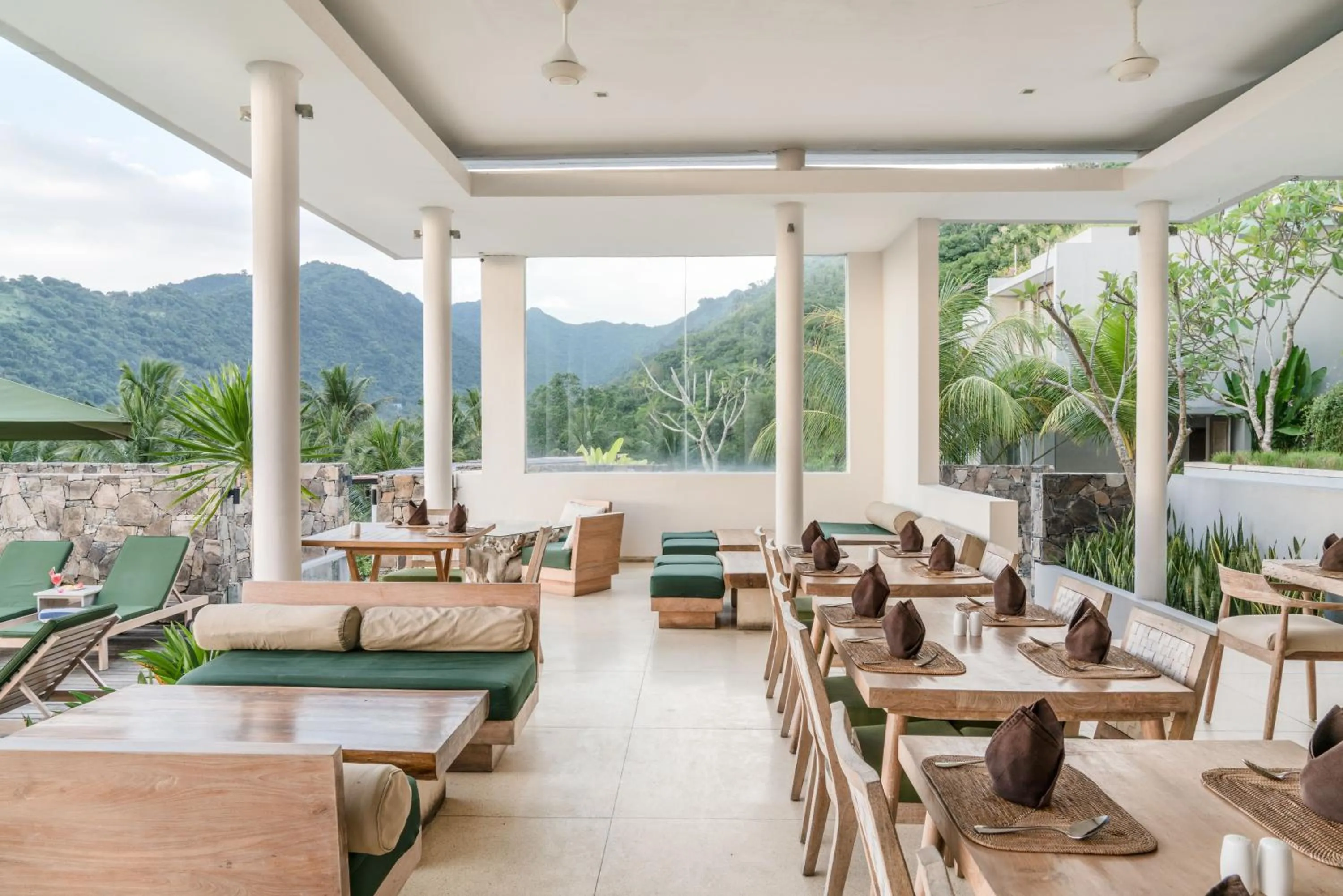 Restaurant/places to eat in Svarga Resort Lombok