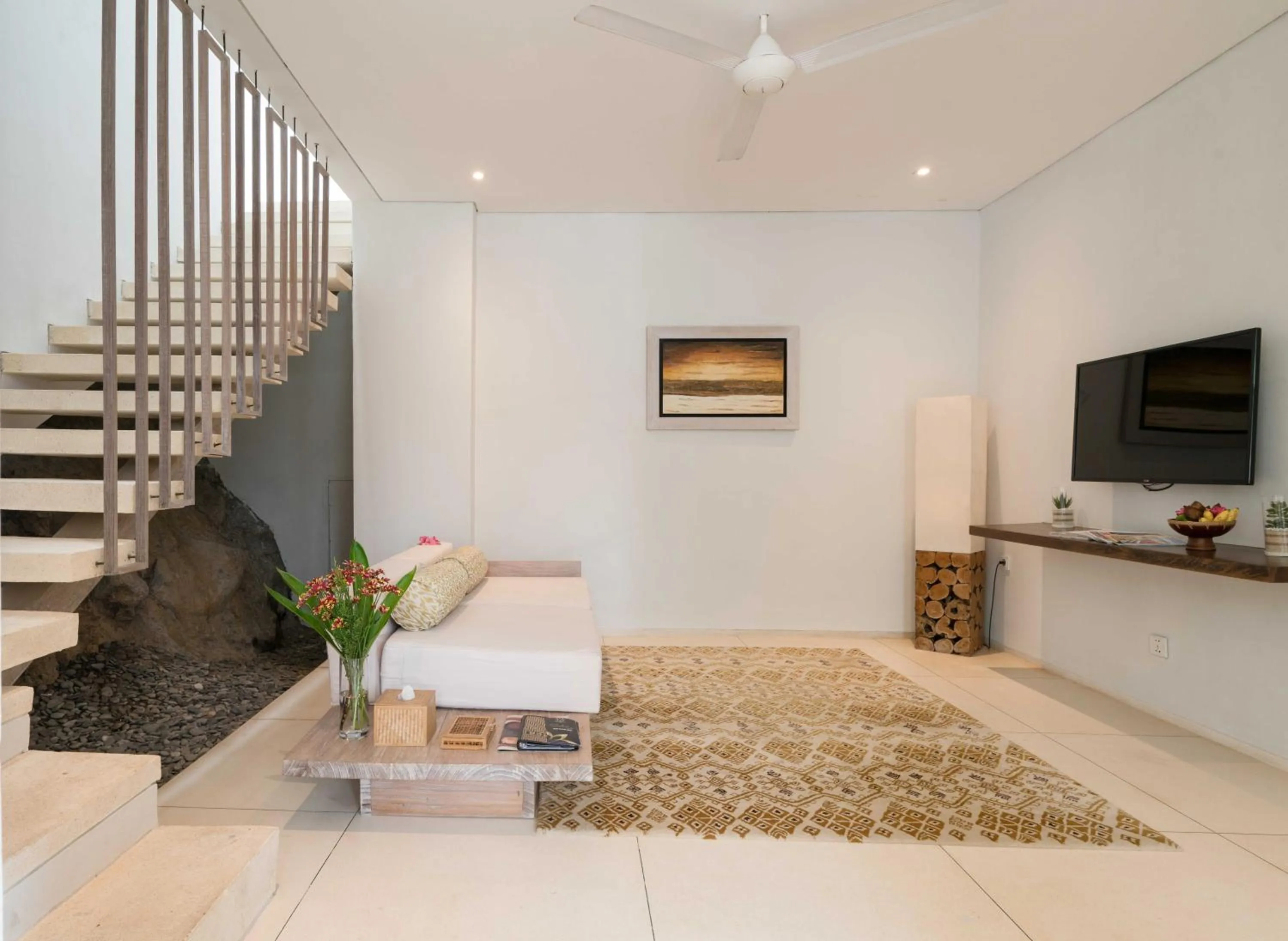 TV and multimedia in Svarga Resort Lombok