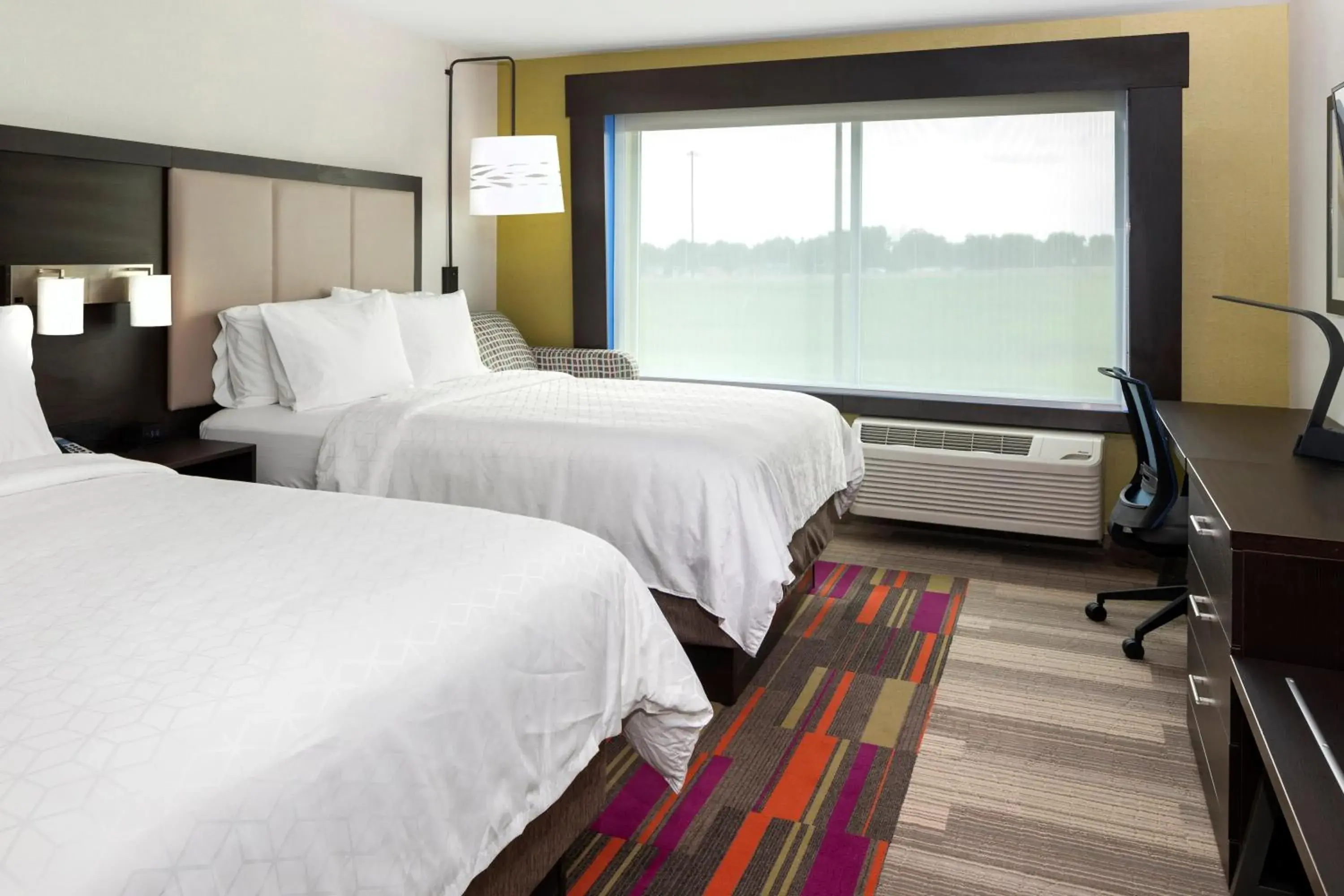 Standard Room in Holiday Inn Express & Suites - Bourbonnais East - Bradley by IHG Standard Room in Holiday Inn Express & Suites - Bourbonnais East - Bradley by IHG