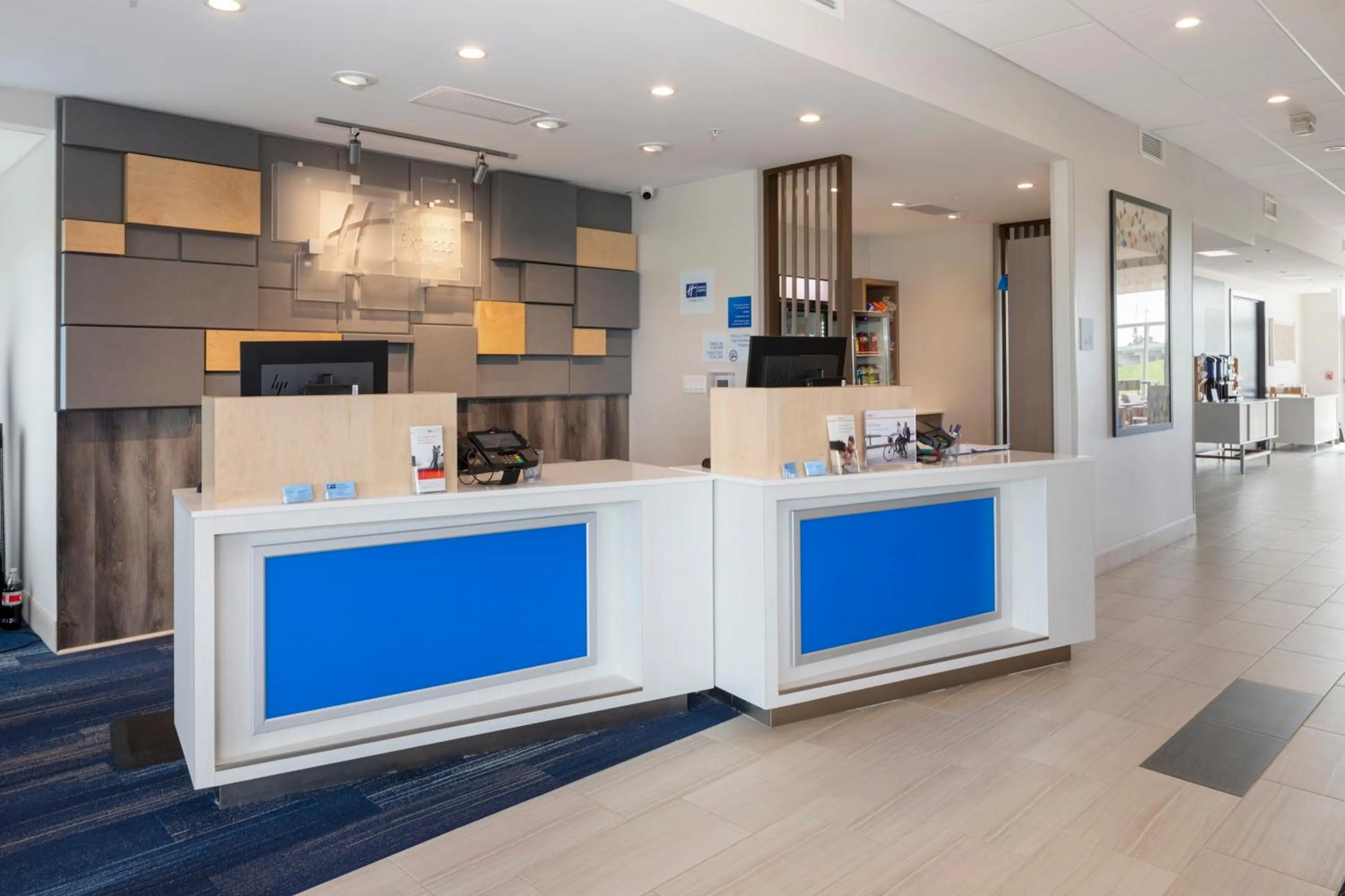 Property building in Holiday Inn Express & Suites - Bourbonnais East - Bradley by IHG