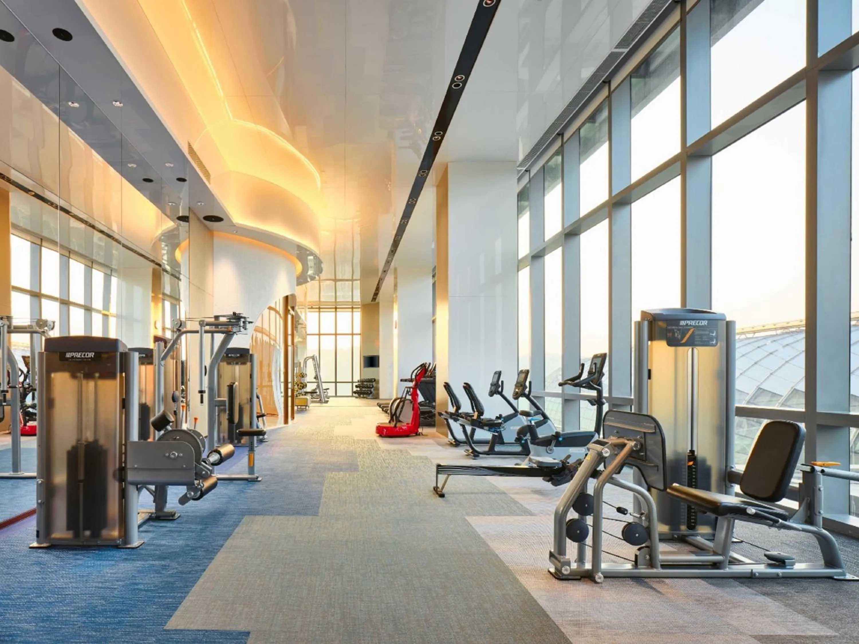 Fitness centre/facilities in InterContinental Chongqing Raffles City by IHG