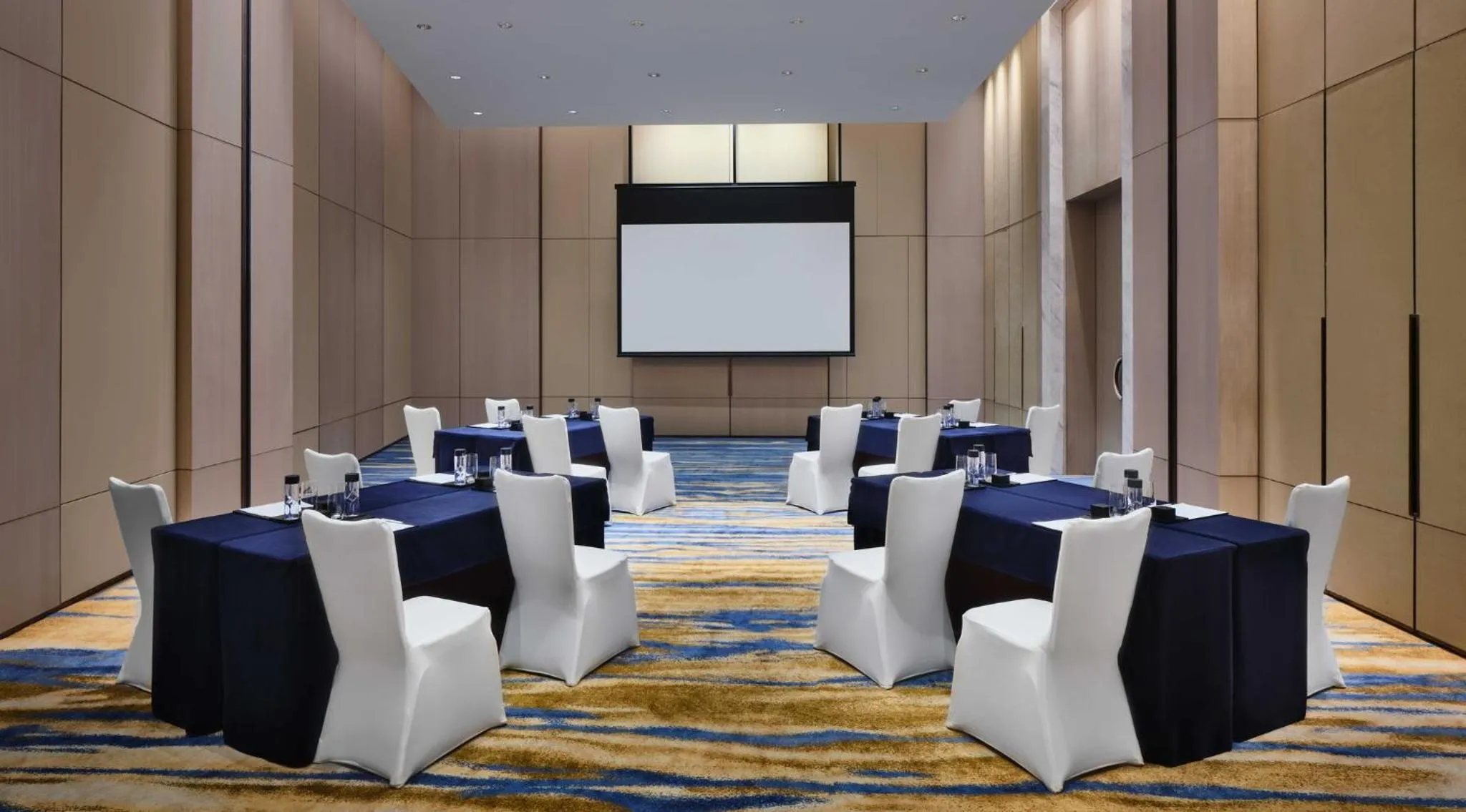 Meeting/conference room in InterContinental Chongqing Raffles City by IHG