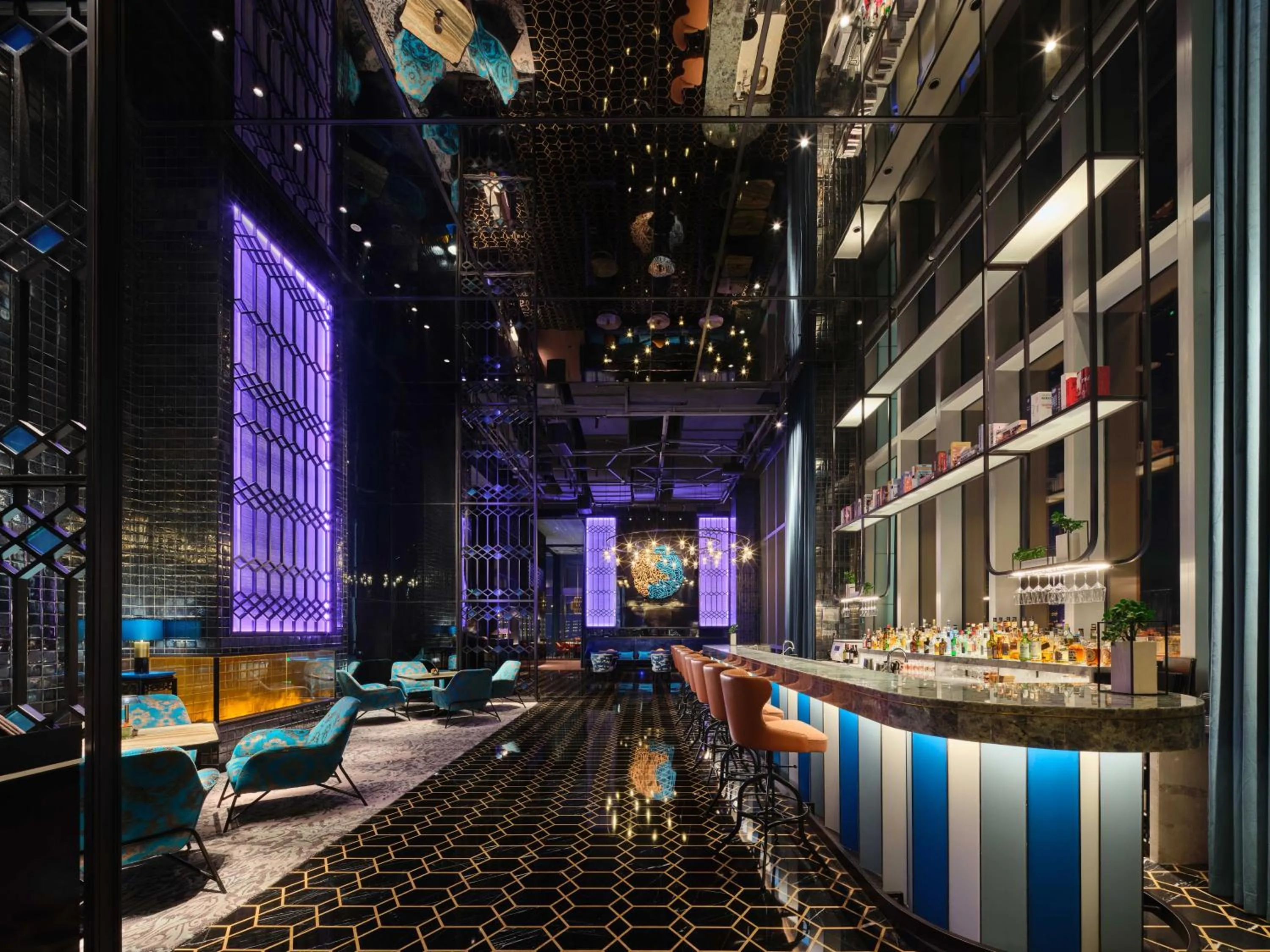 Restaurant/places to eat in InterContinental Chongqing Raffles City by IHG