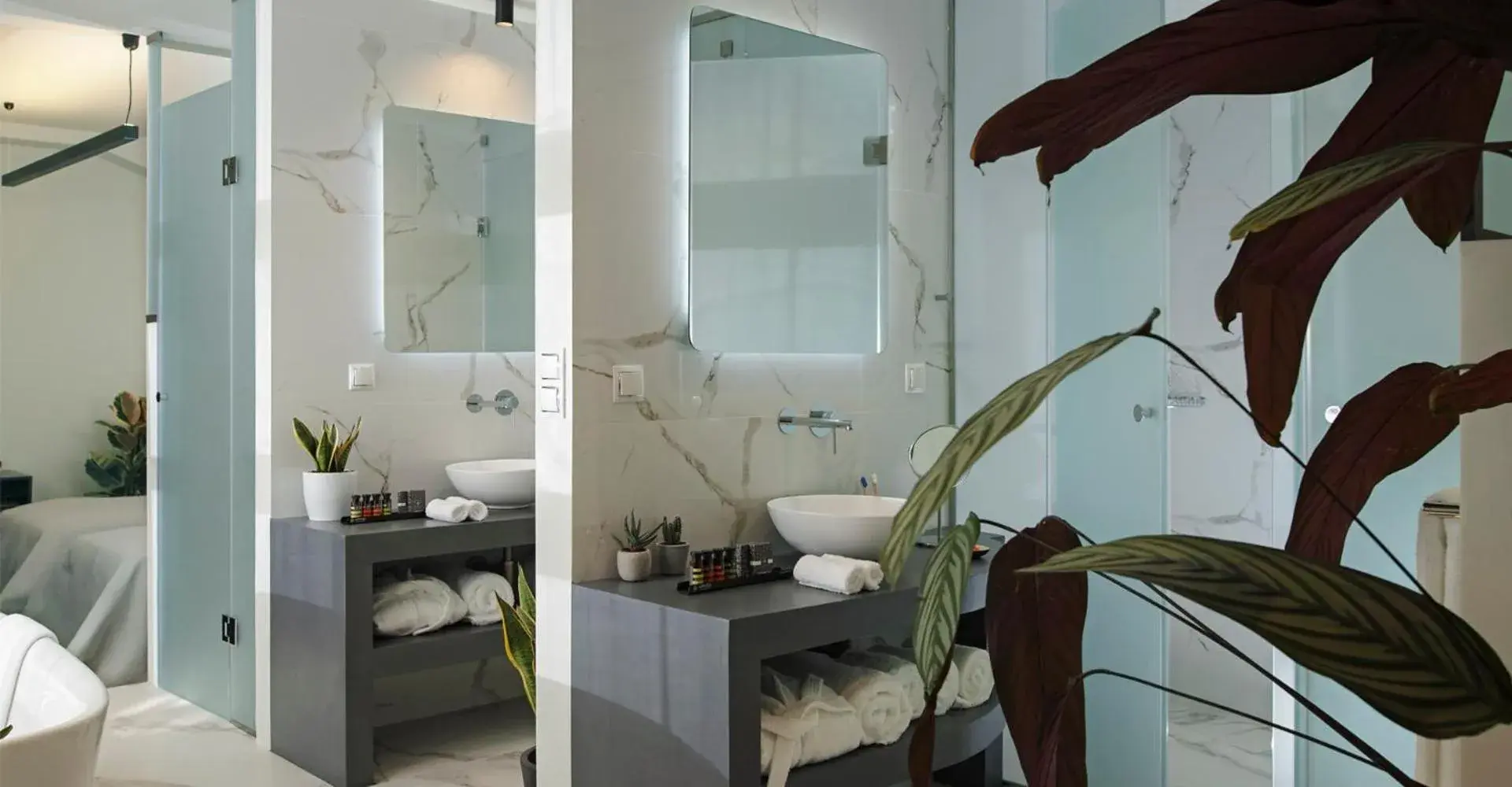 Bathroom in The Gem Society Hotel Bathroom in The Gem Society Hotel