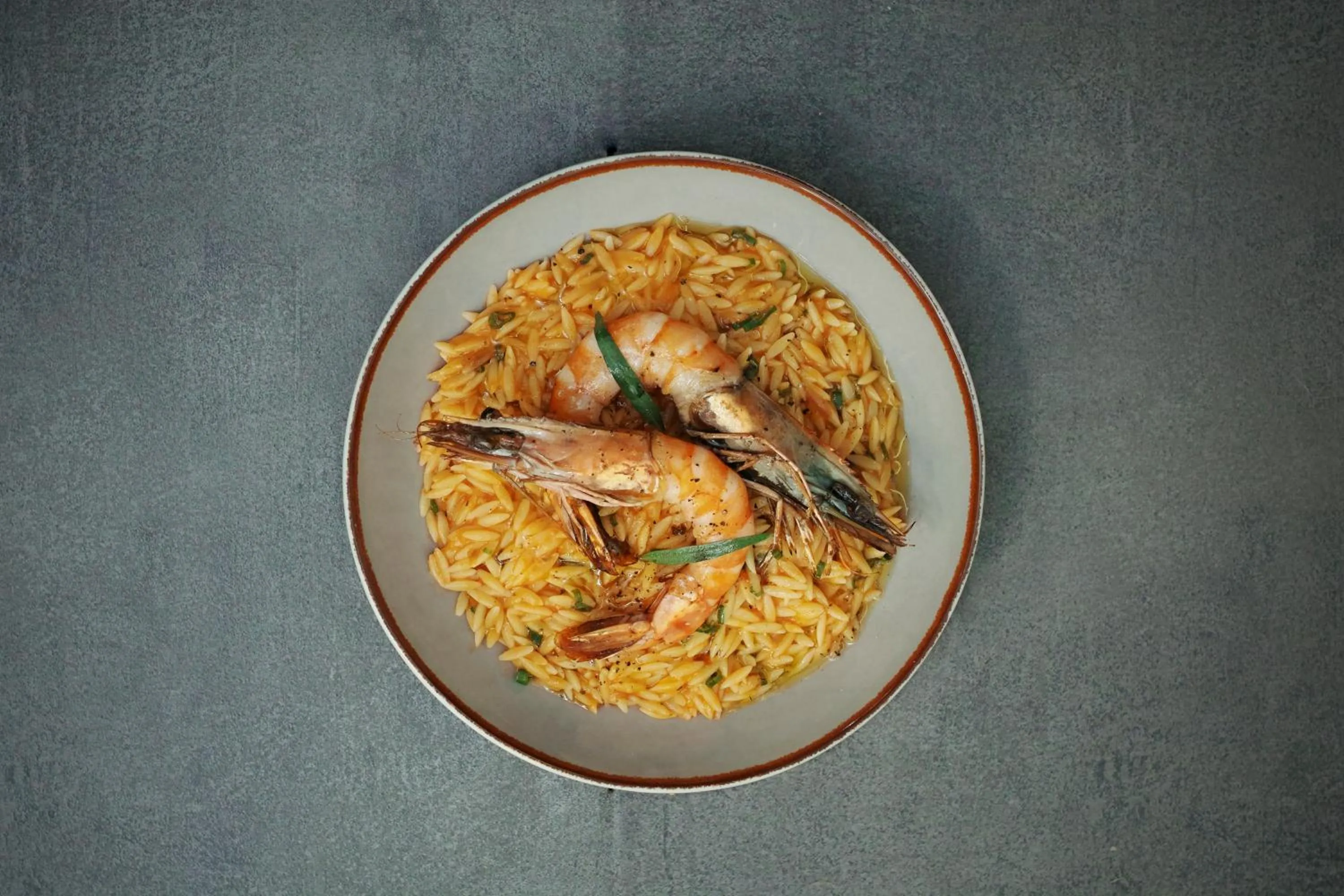 Restaurant/places to eat in The Gem Society Hotel