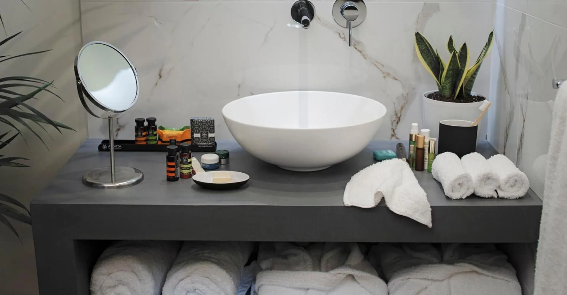 Bathroom in The Gem Society Hotel