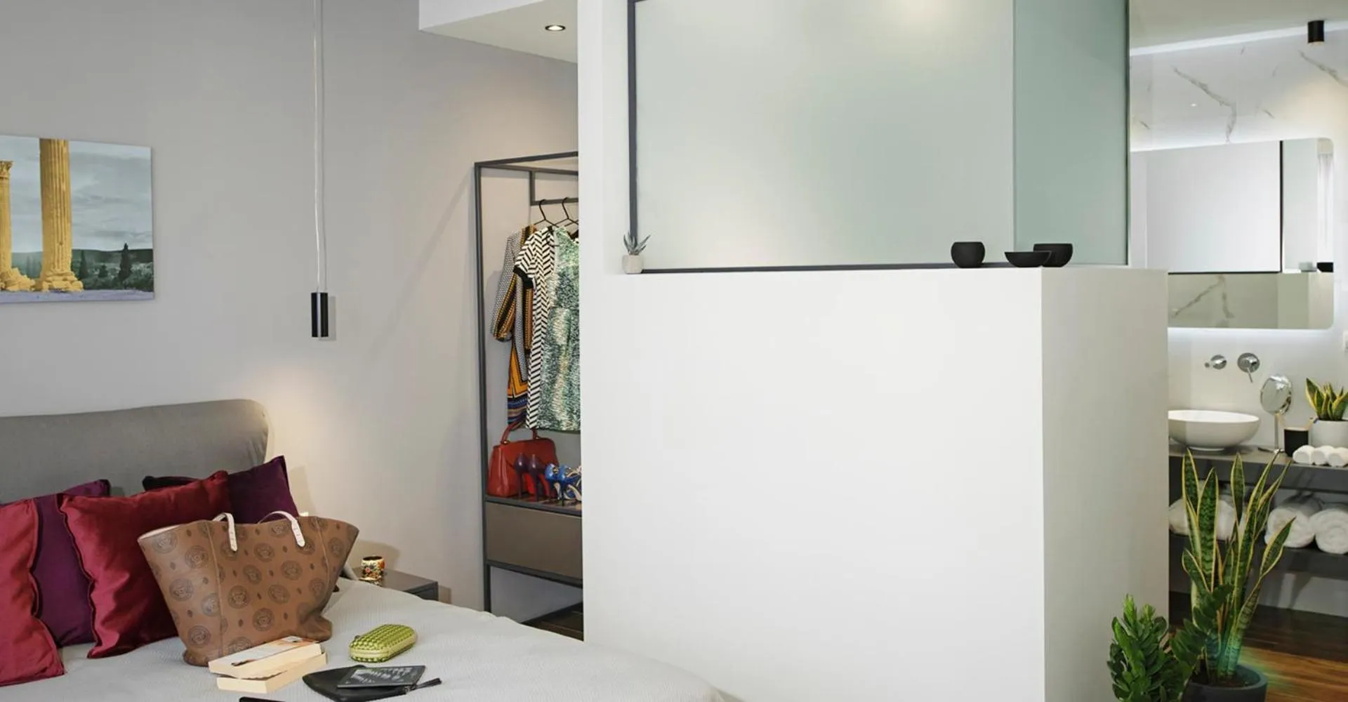 Bed in The Gem Society Hotel