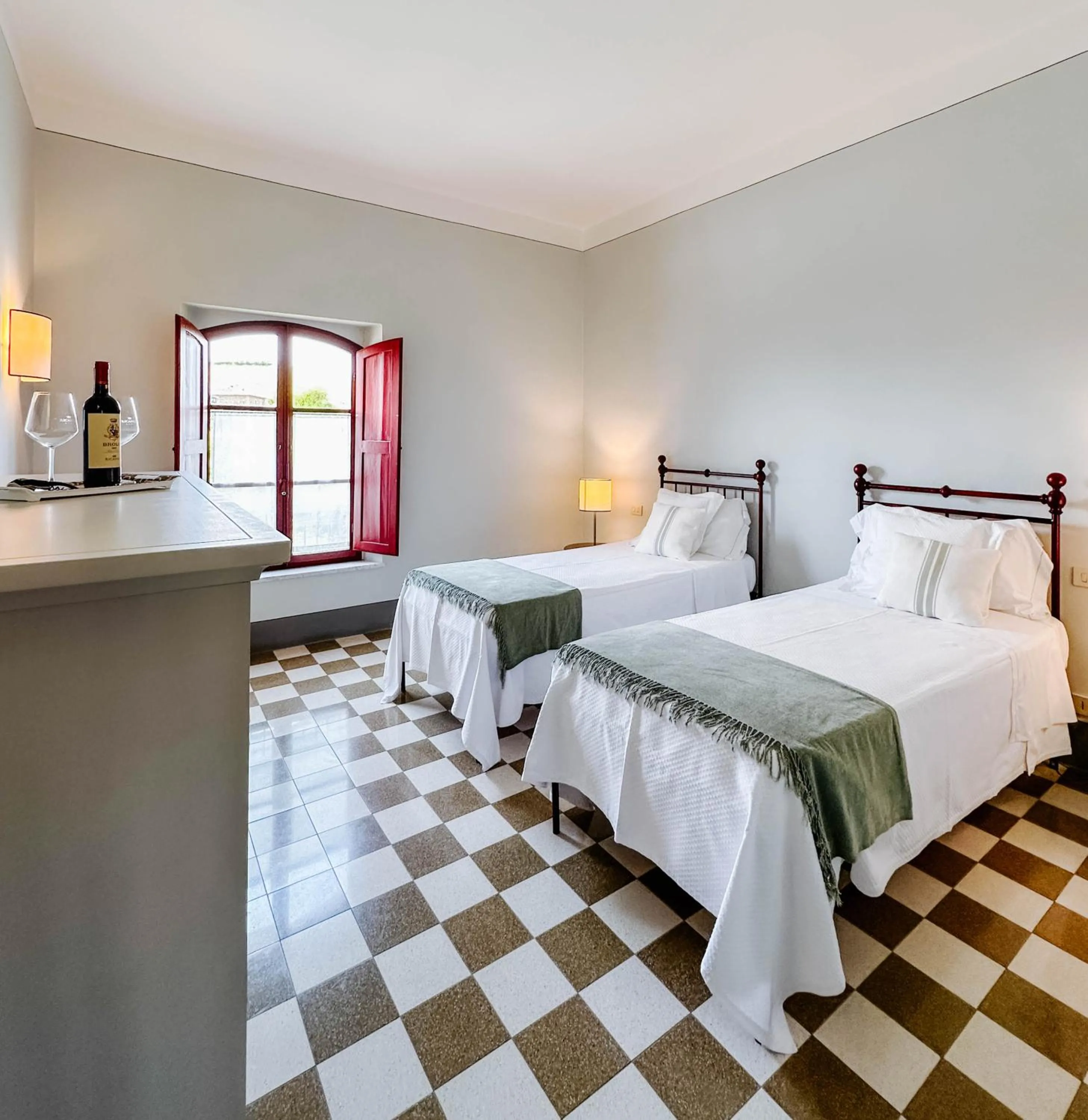 Bed in RICASOLI, Brolio Agriroom