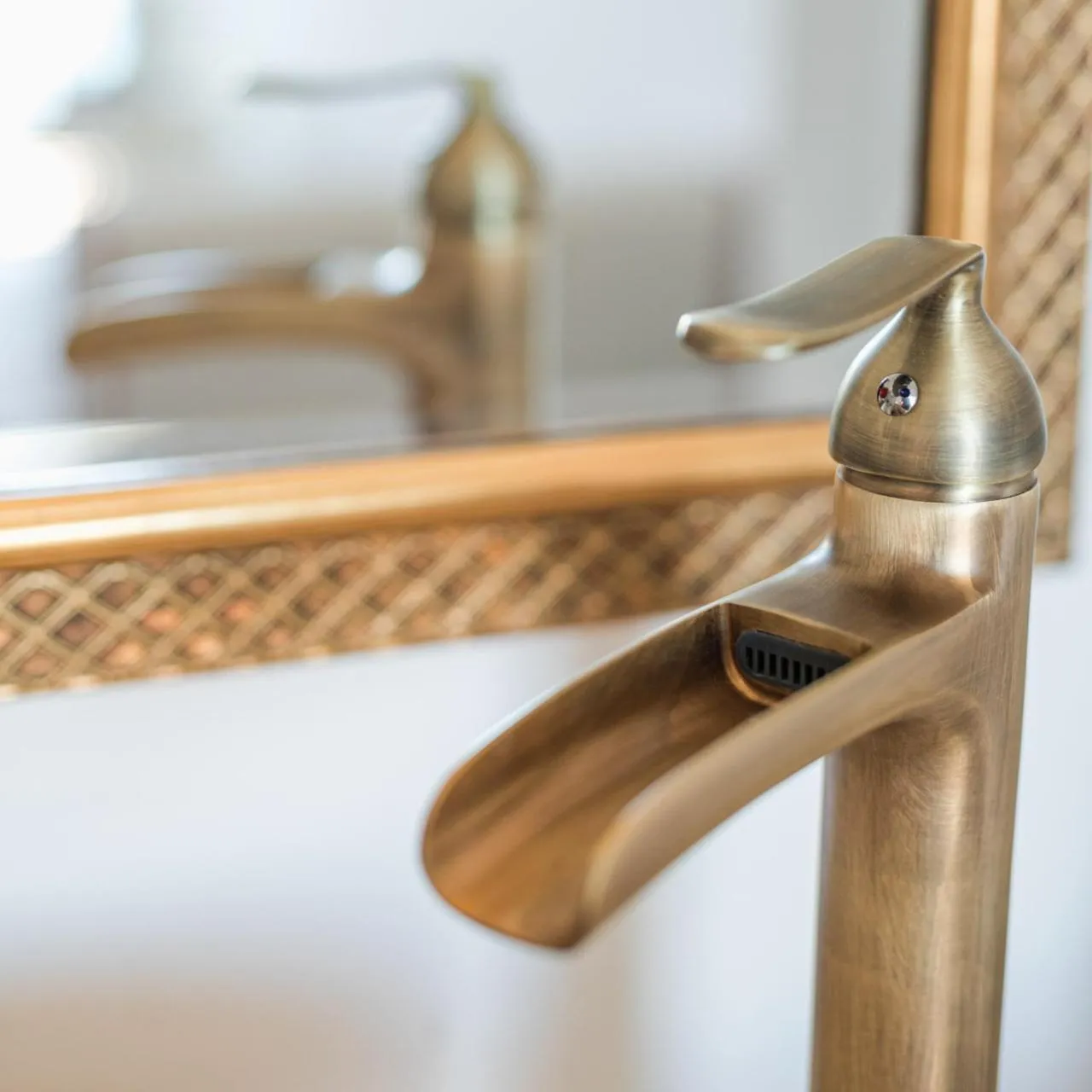 Bedroom in Galaxa Mansion