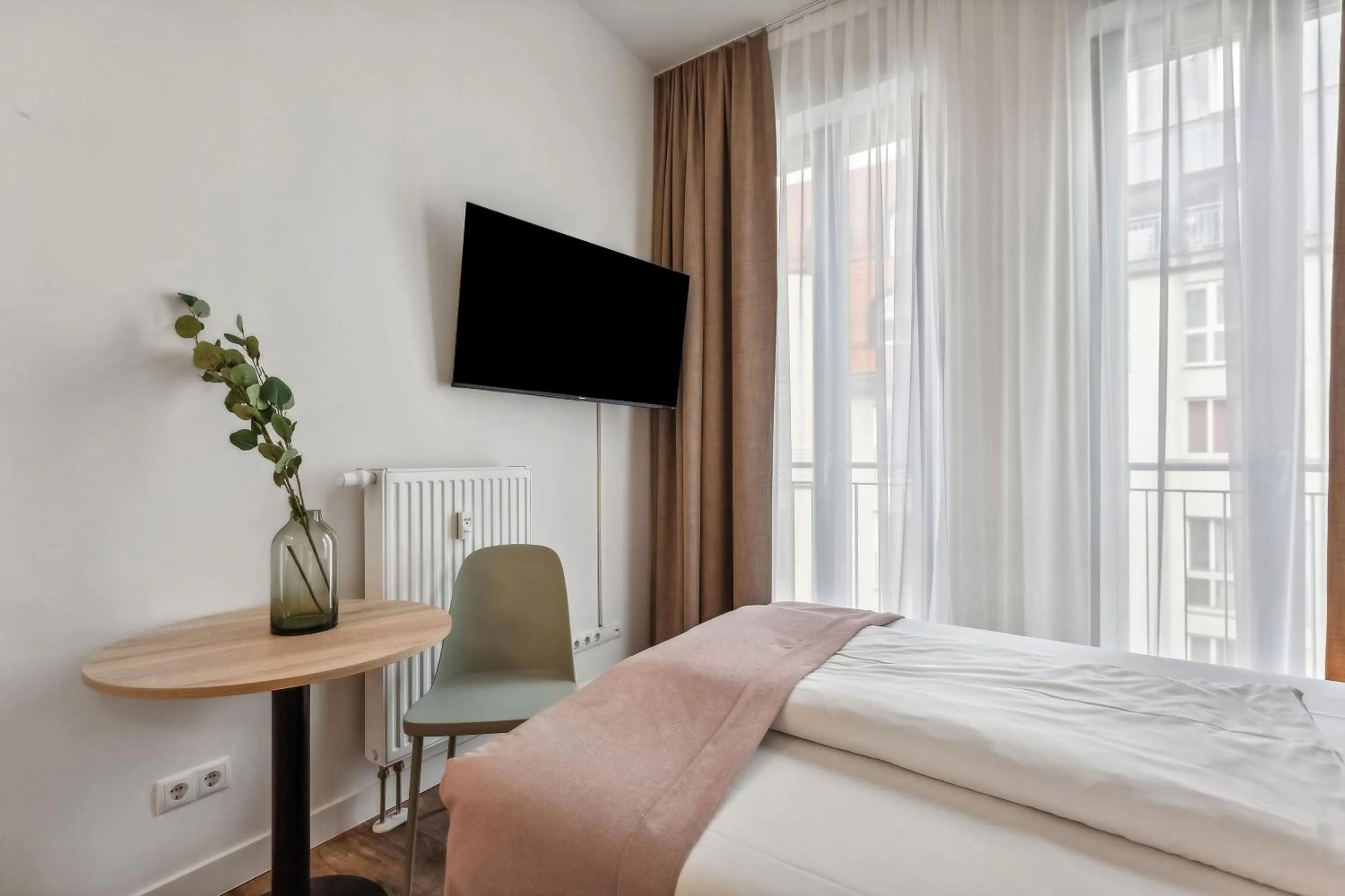 Bed in Limehome Leipzig Am Brühl