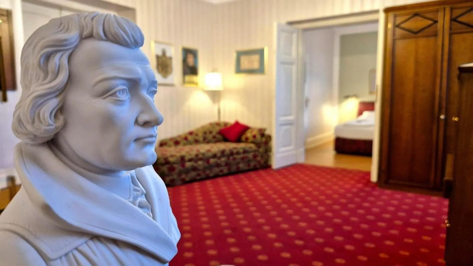 Photo of the whole room, Bed in Boutique-Hotel Amalienhof