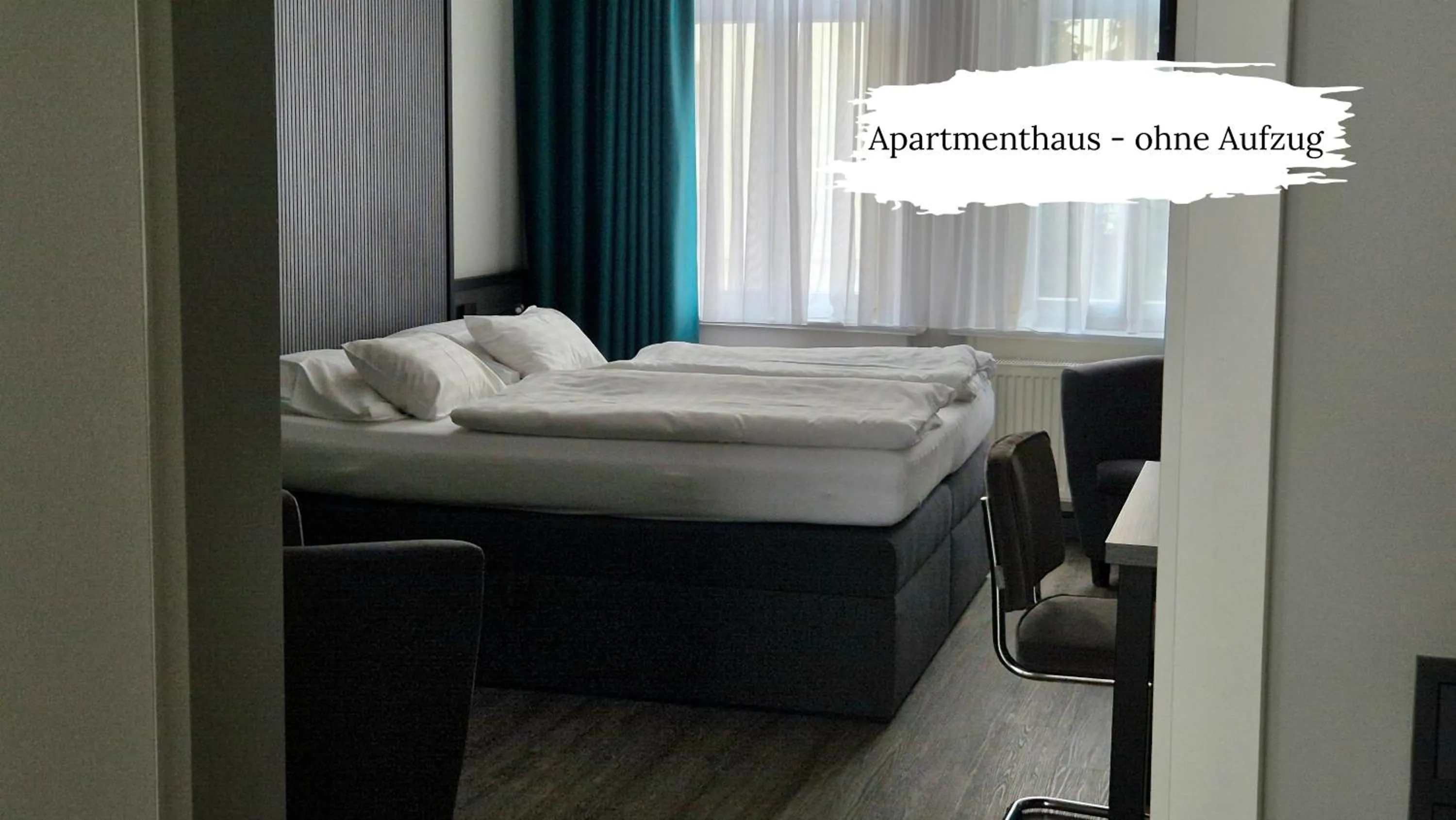 Photo of the whole room, Bed in Boutique-Hotel Amalienhof