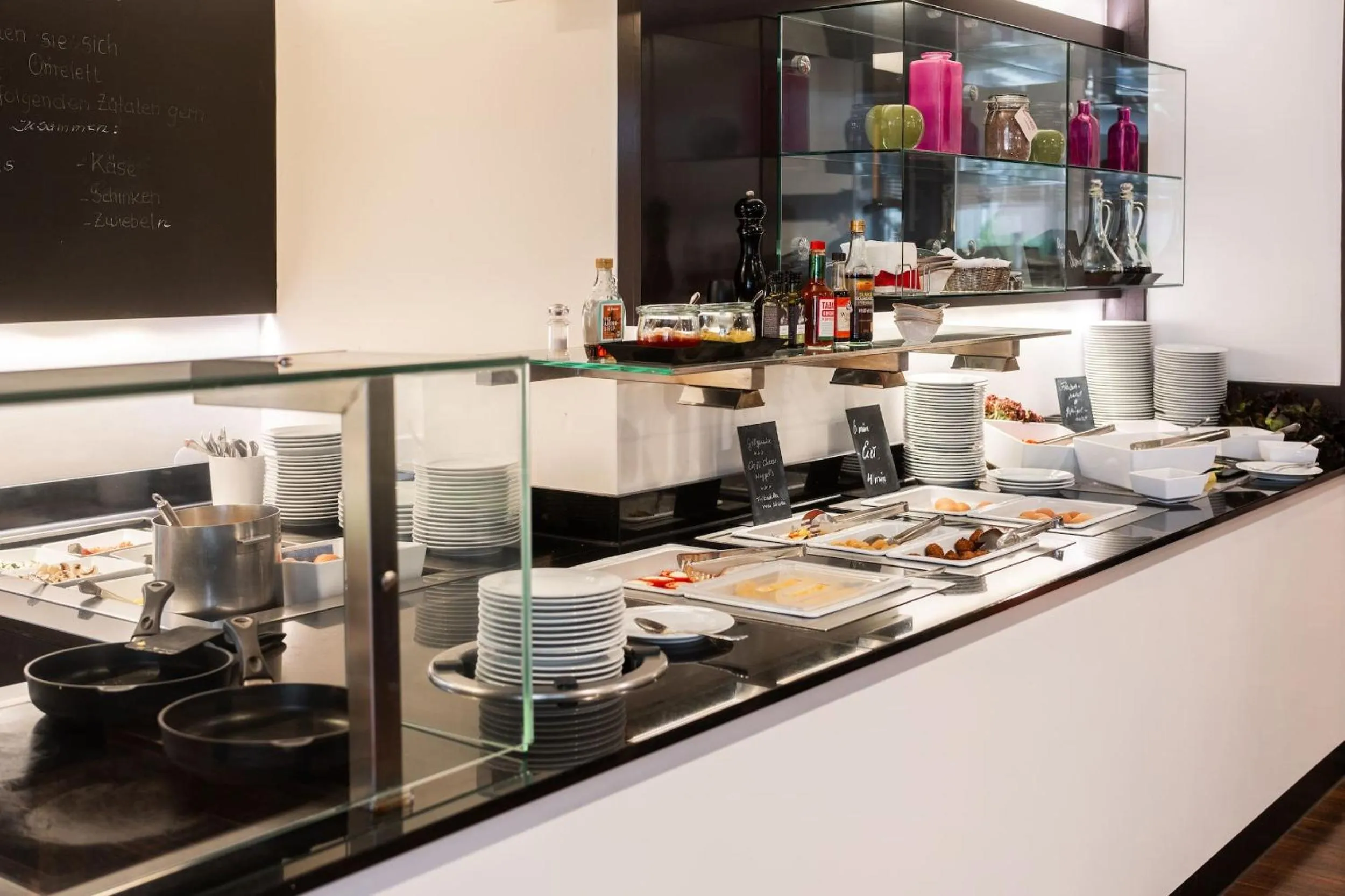 Breakfast in Hotel FREIZEIT IN