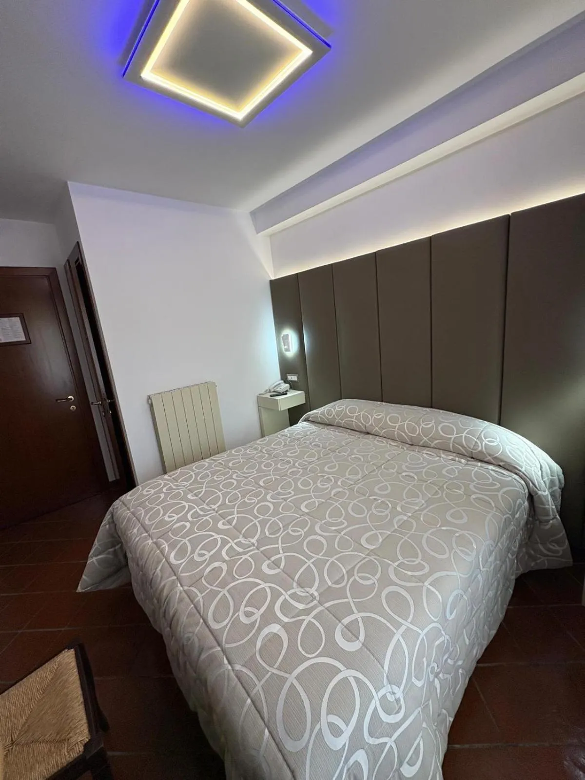 Bed in Hotel Bucaneve