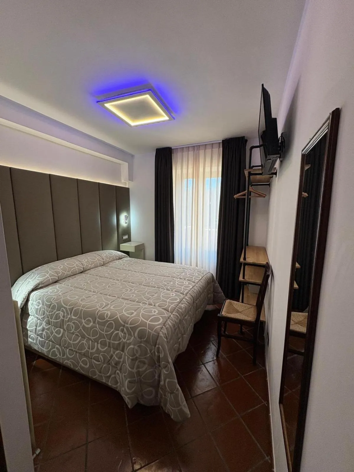 Bed in Hotel Bucaneve