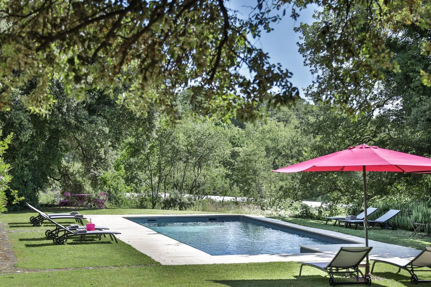 Pool view in Le Prieuré La Madelène