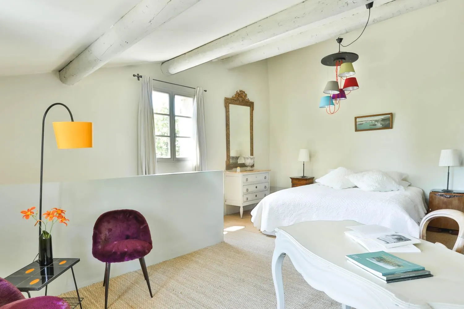 Photo of the whole room, Bed in Le Prieuré La Madelène