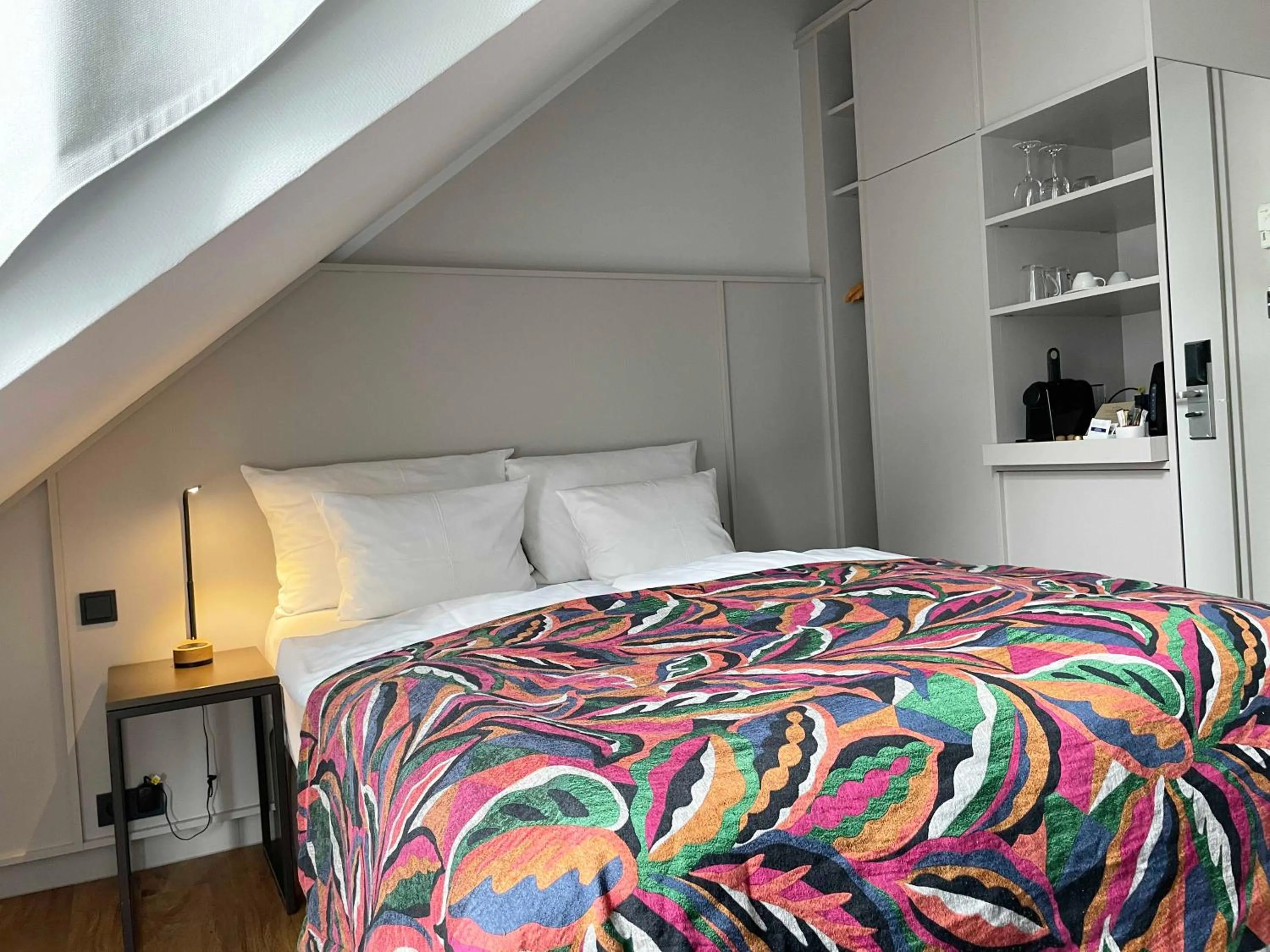 Bed in Classik Hotel Alexander Plaza