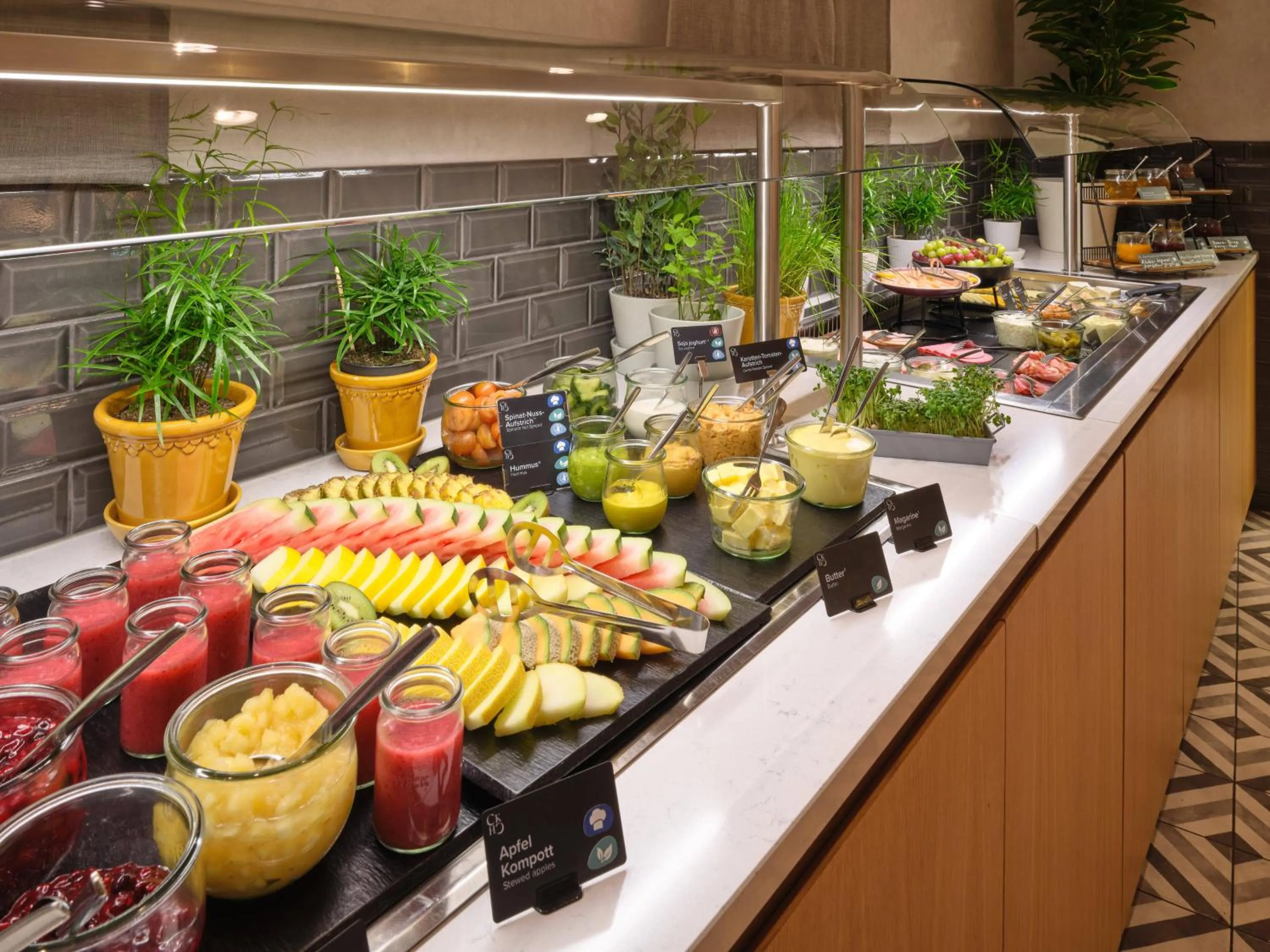 Breakfast in Classik Hotel Alexander Plaza