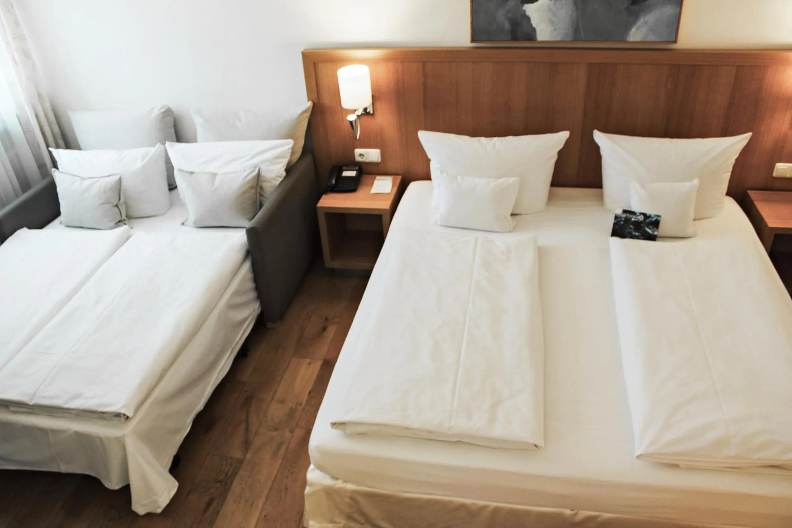 Bed in Romantik Hotel Hirschen