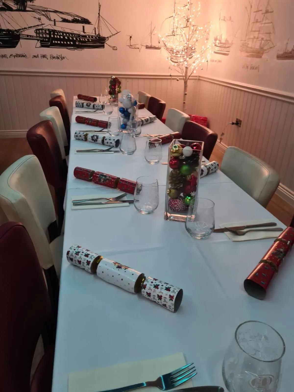 Restaurant/places to eat in George & Dragon