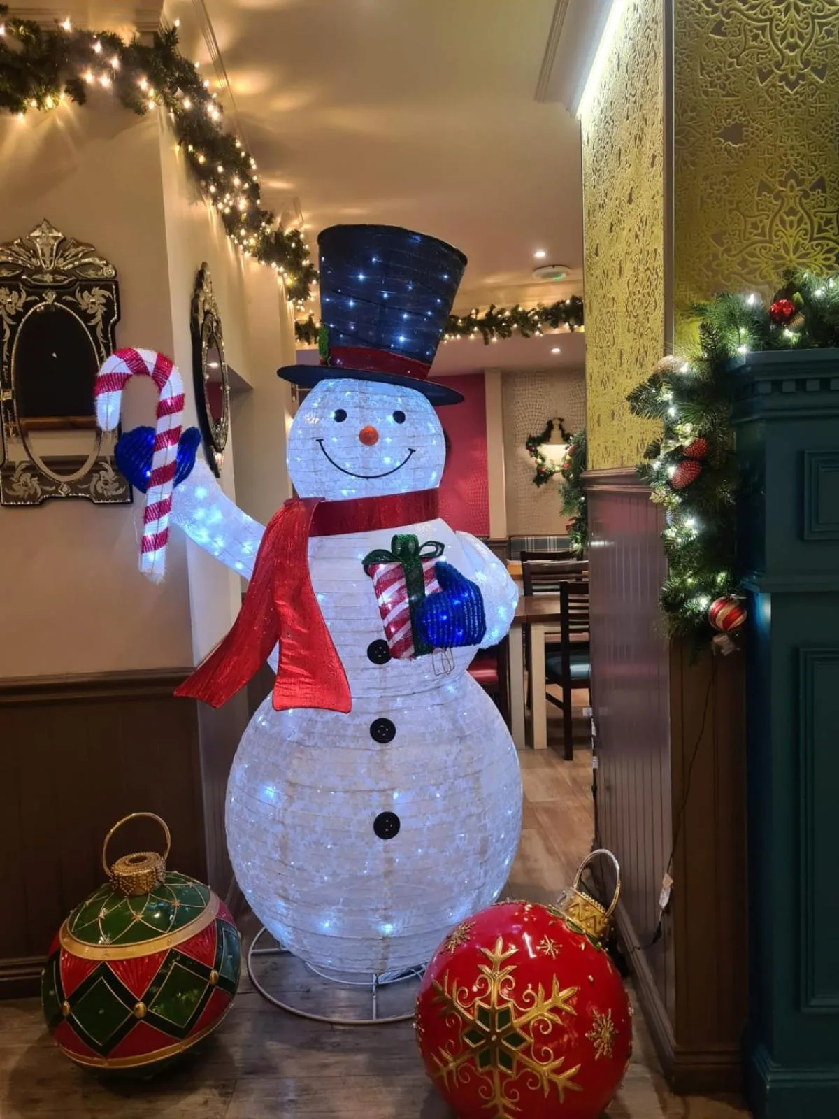 Restaurant/places to eat in George & Dragon