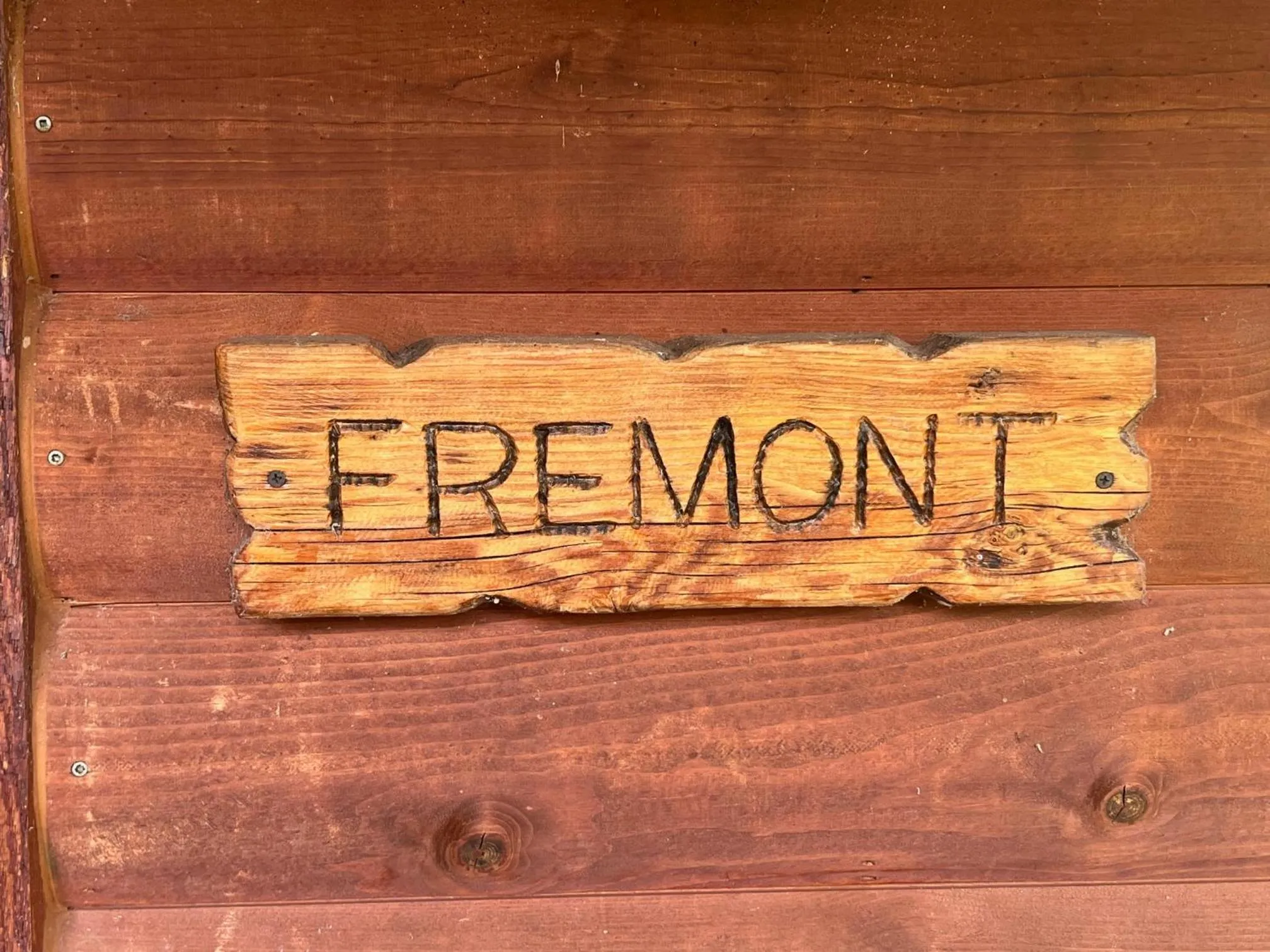 Logo/Certificate/Sign in Castle Valley Inn