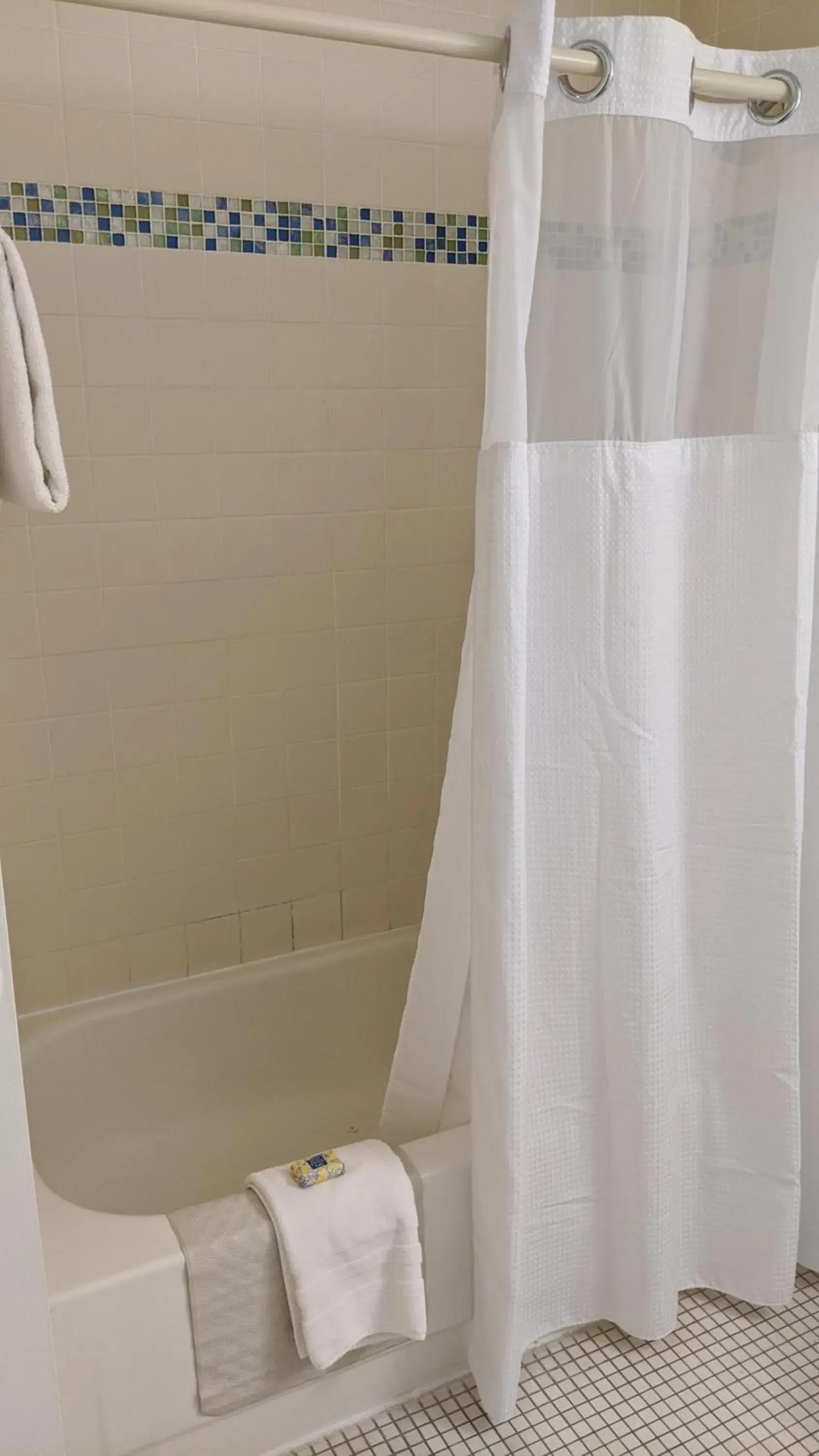 Bathroom in Inlet Inn NC Bathroom in Inlet Inn NC