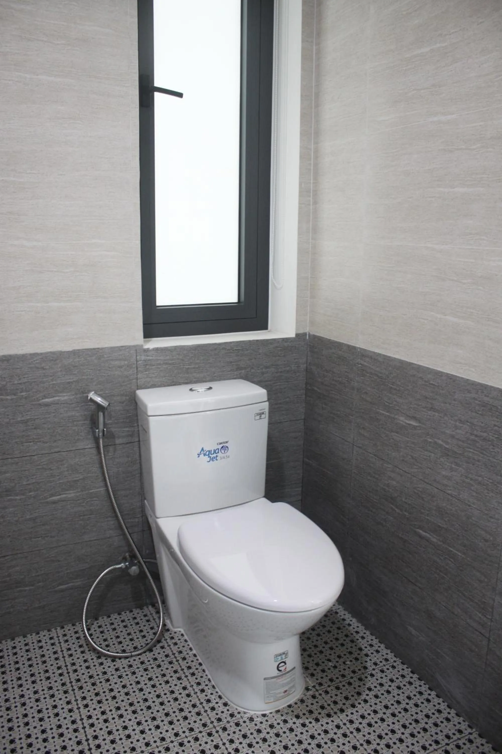 Toilet in Thuong Da Riverside Homestay
