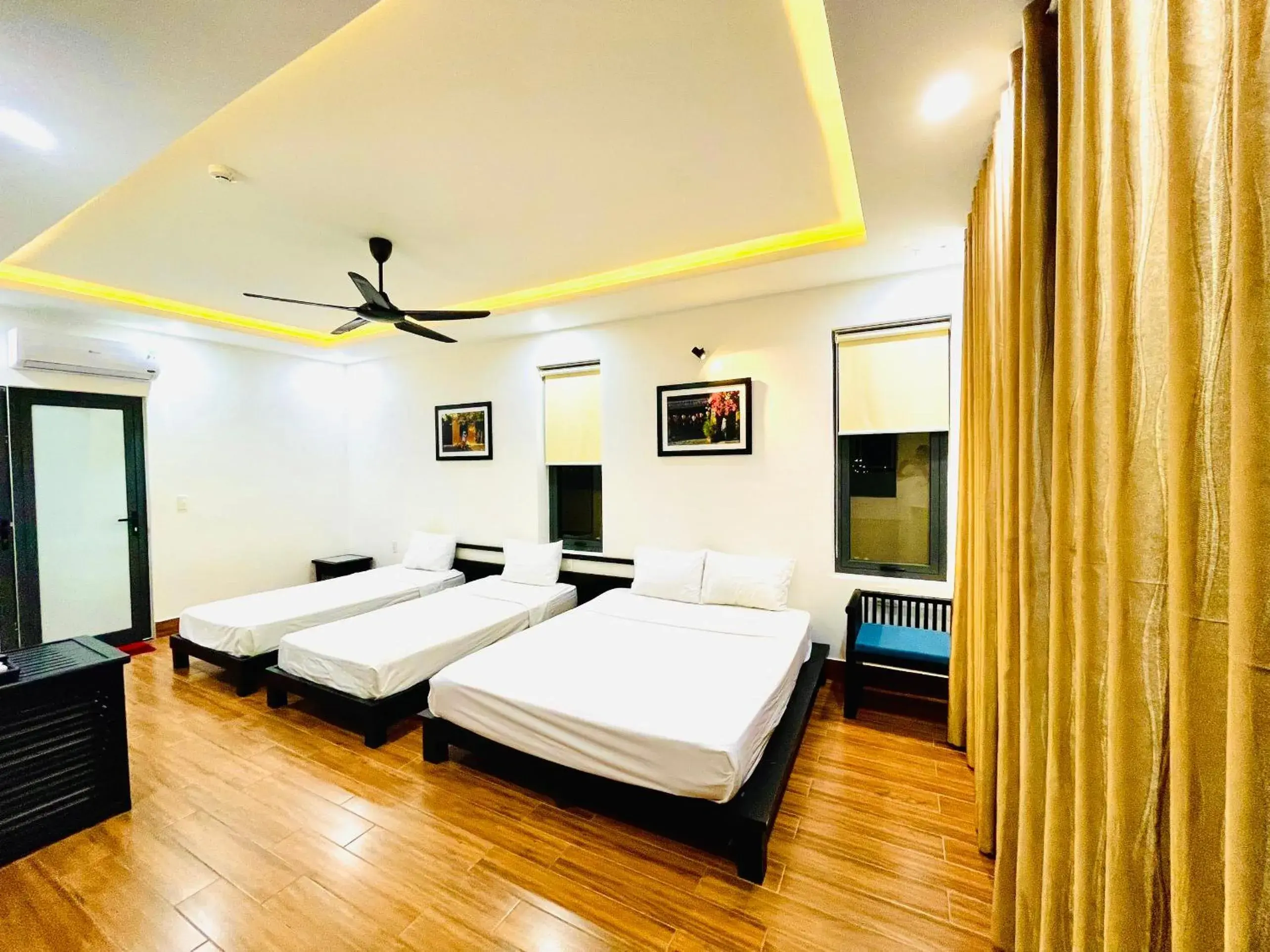 Family Room with Balcony in Thuong Da Riverside Homestay Family Room with Balcony in Thuong Da Riverside Homestay