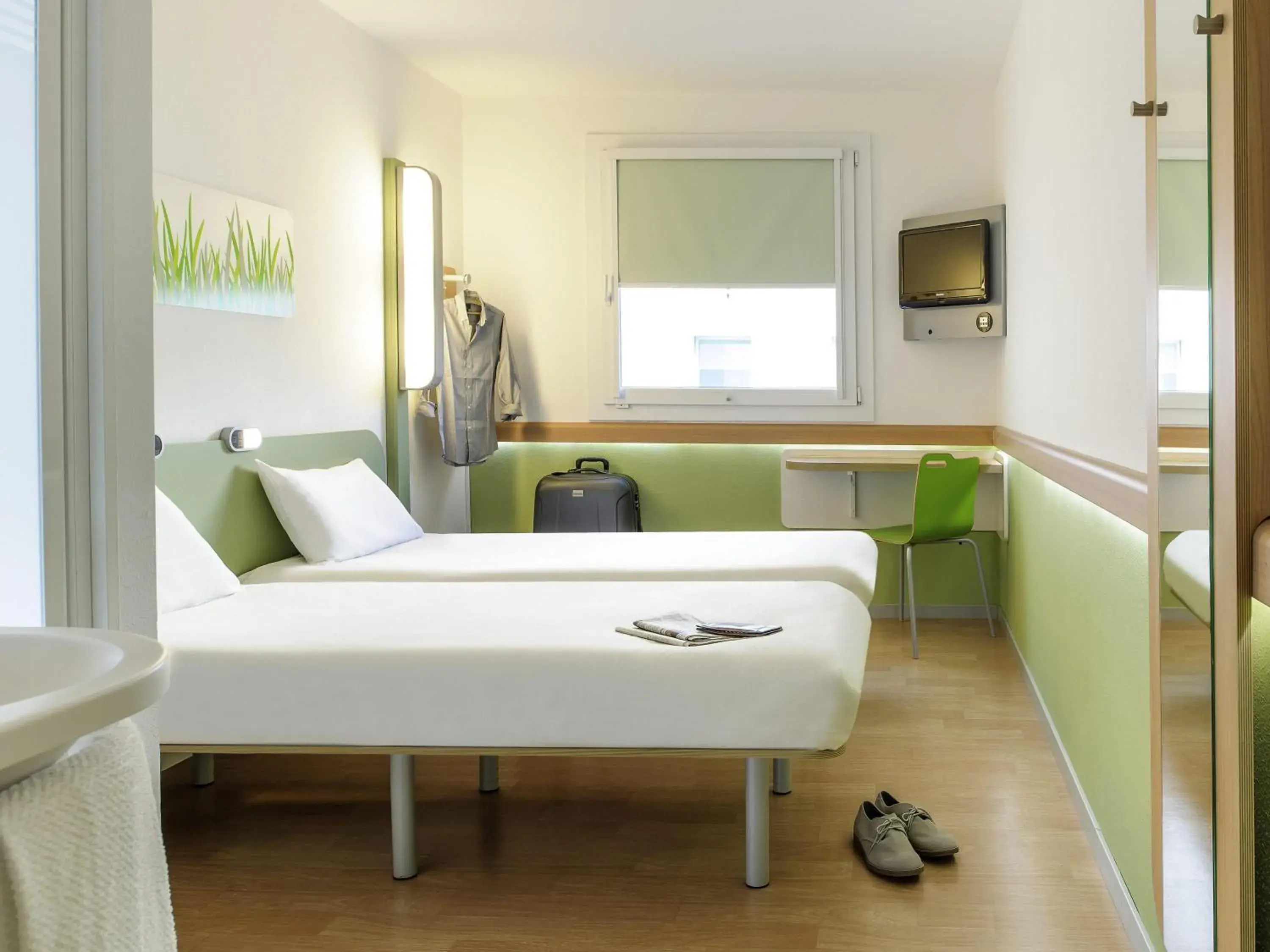 Twin Room in ibis budget Metz Technopole Twin Room in ibis budget Metz Technopole