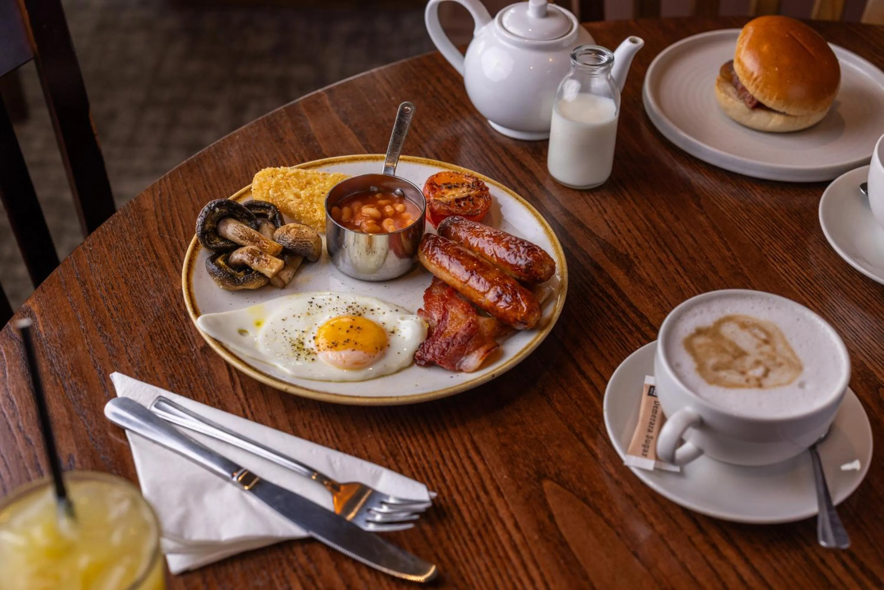 Food and drinks in The Lambton Arms