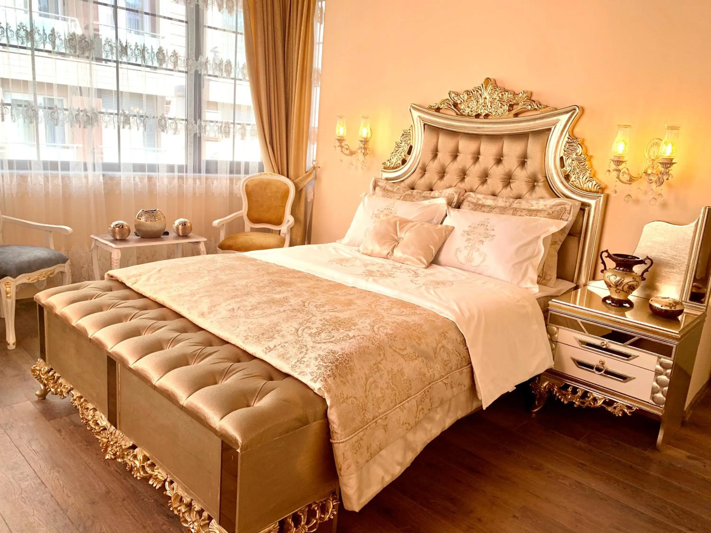 Bed in Fatma Sultan Oldtown Konak & Restaurant