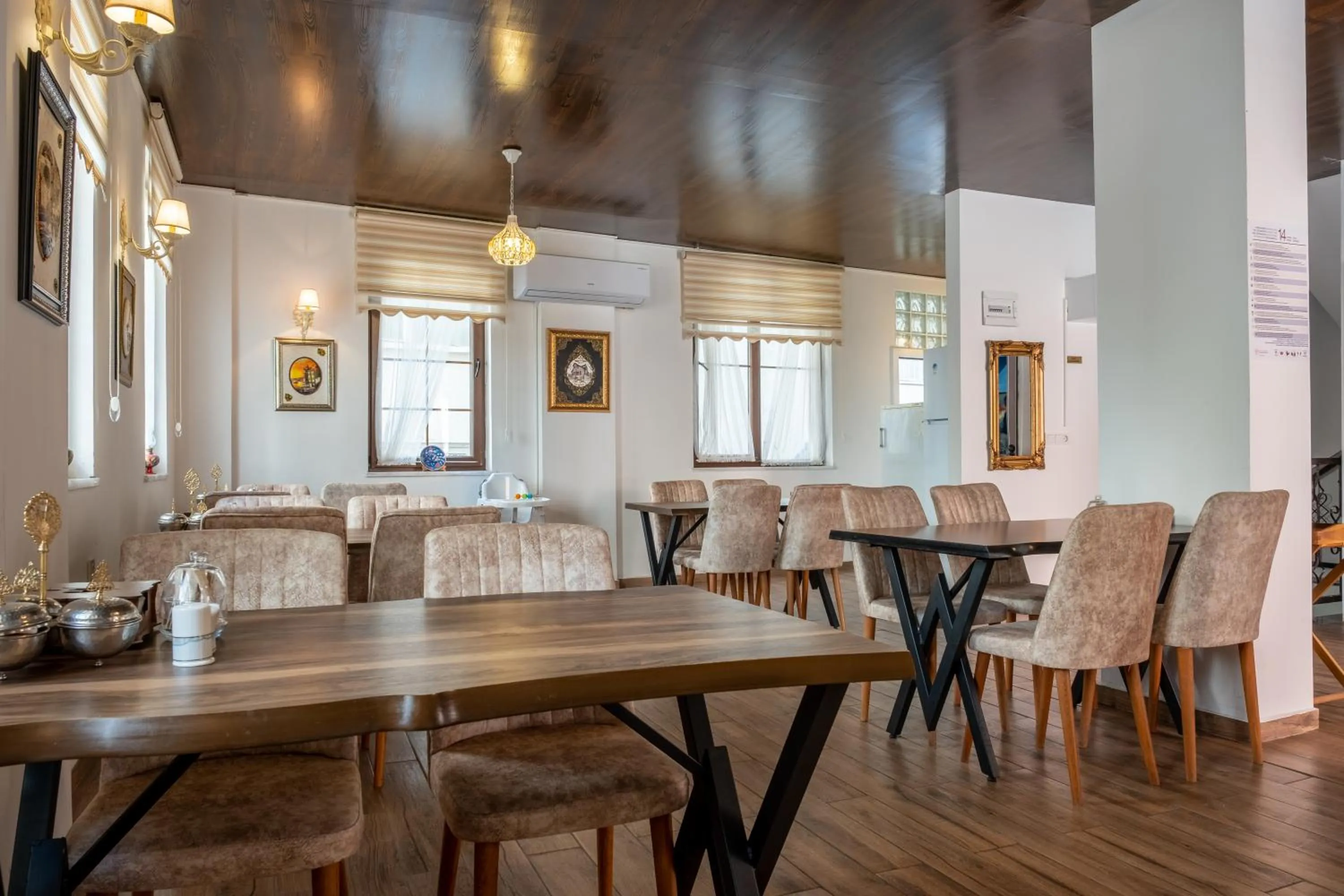 Fatma Sultan Oldtown Konak & Restaurant