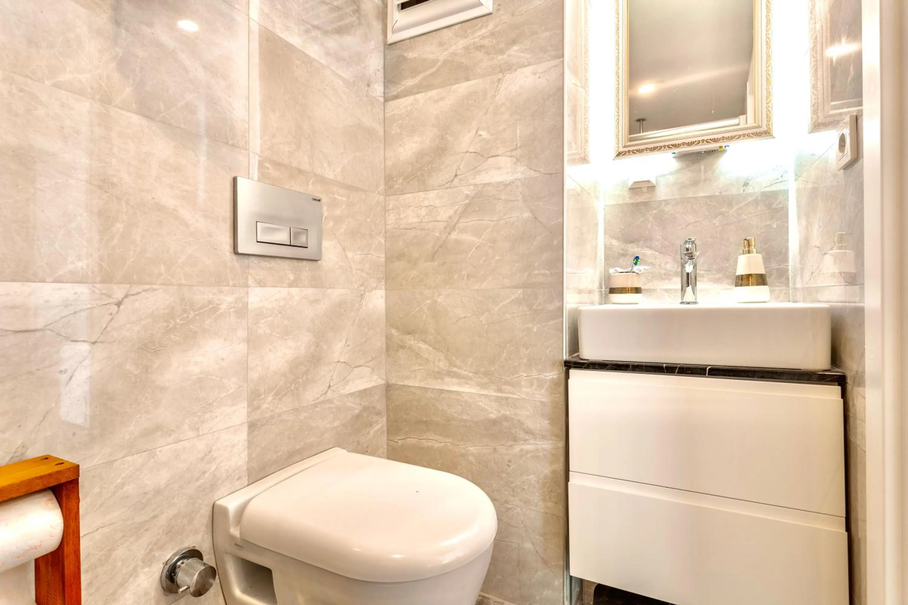 Fatma Sultan Oldtown Konak & Restaurant