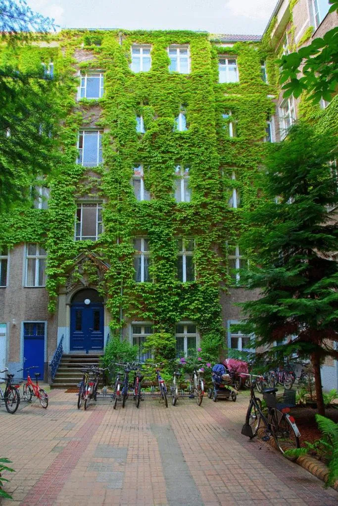 Facade/entrance in Hotel-Pension Cortina