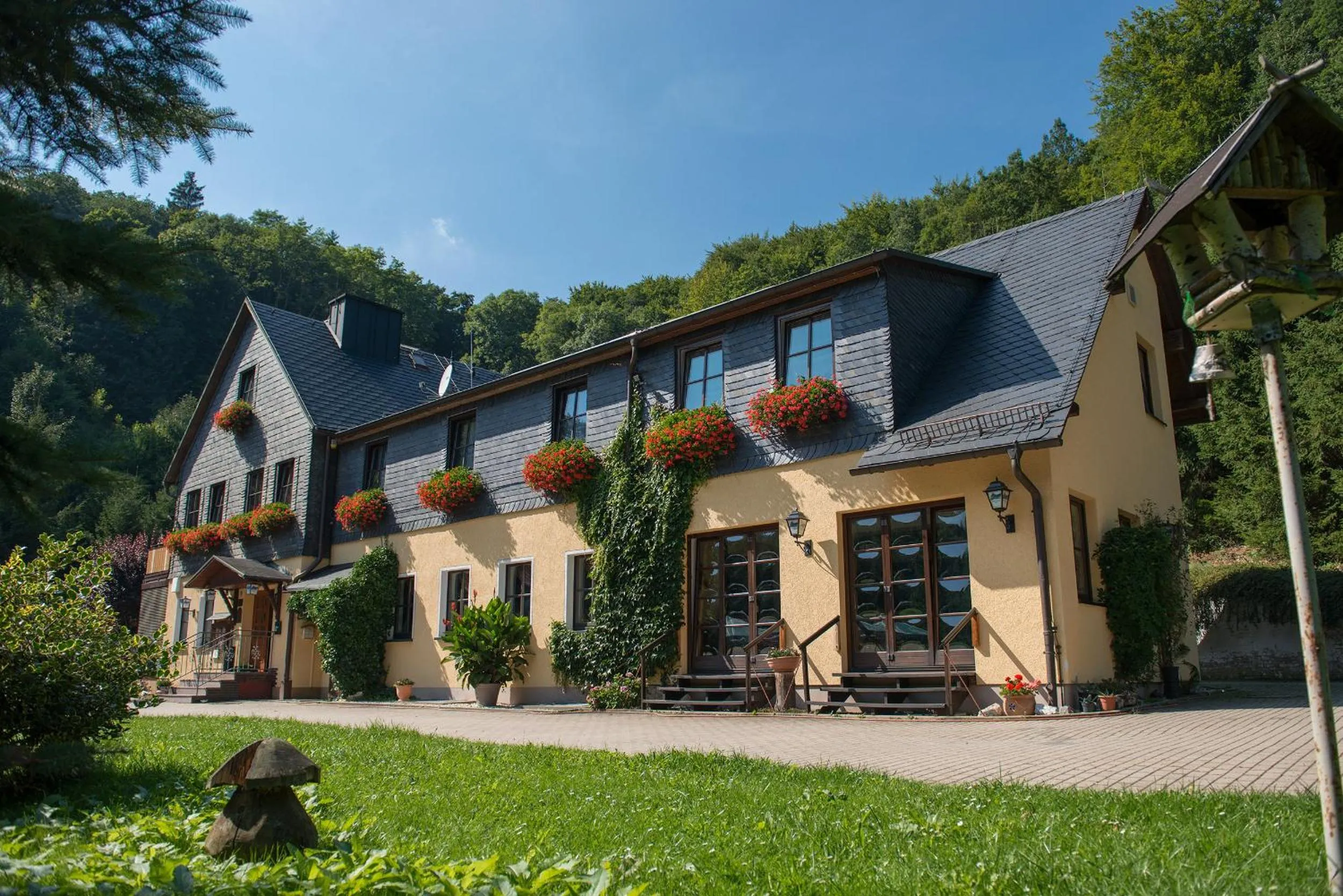 Property building in Flair-Waldhotel Mellestollen