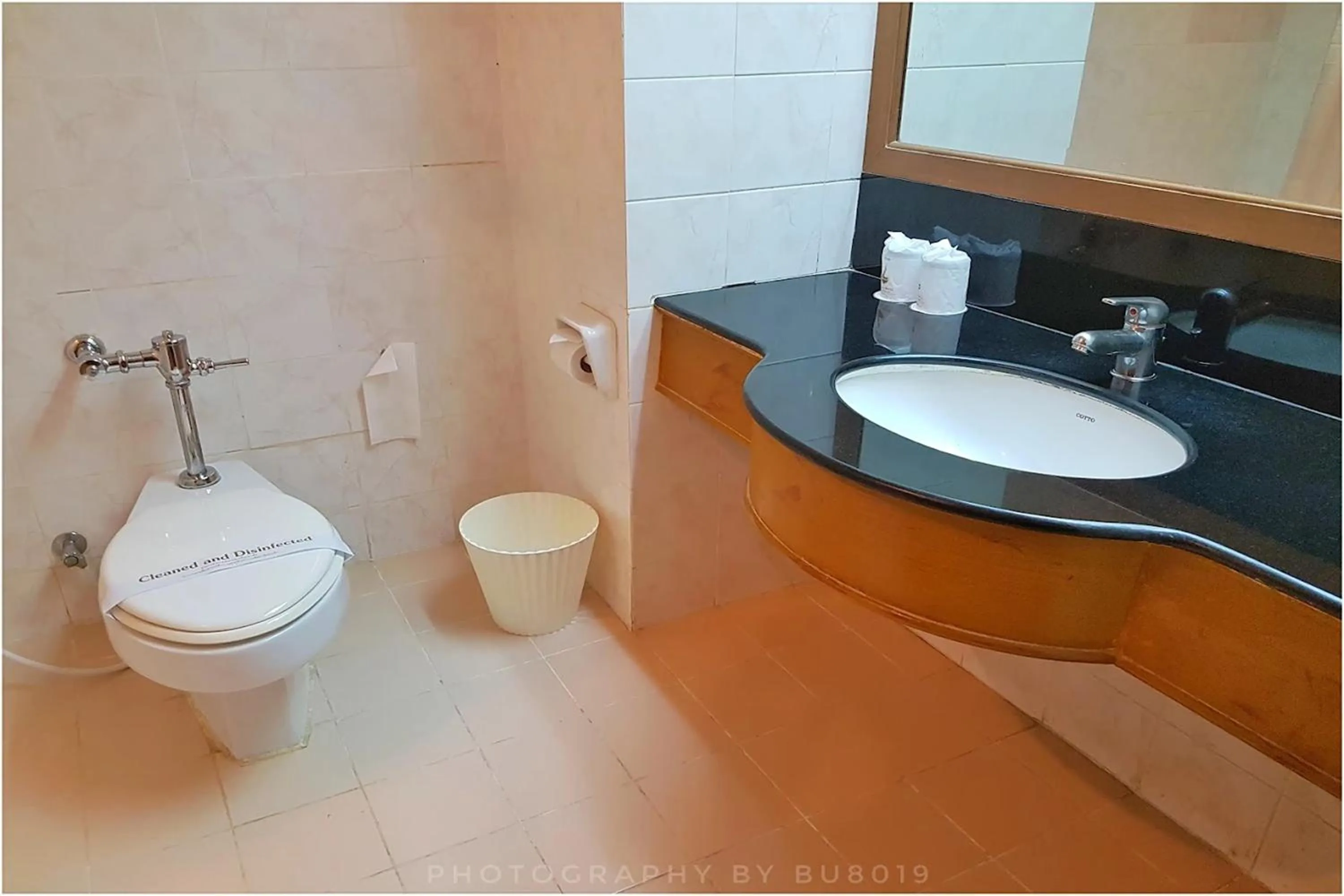 Toilet in Laithong Hotel Ubon Ratchathani