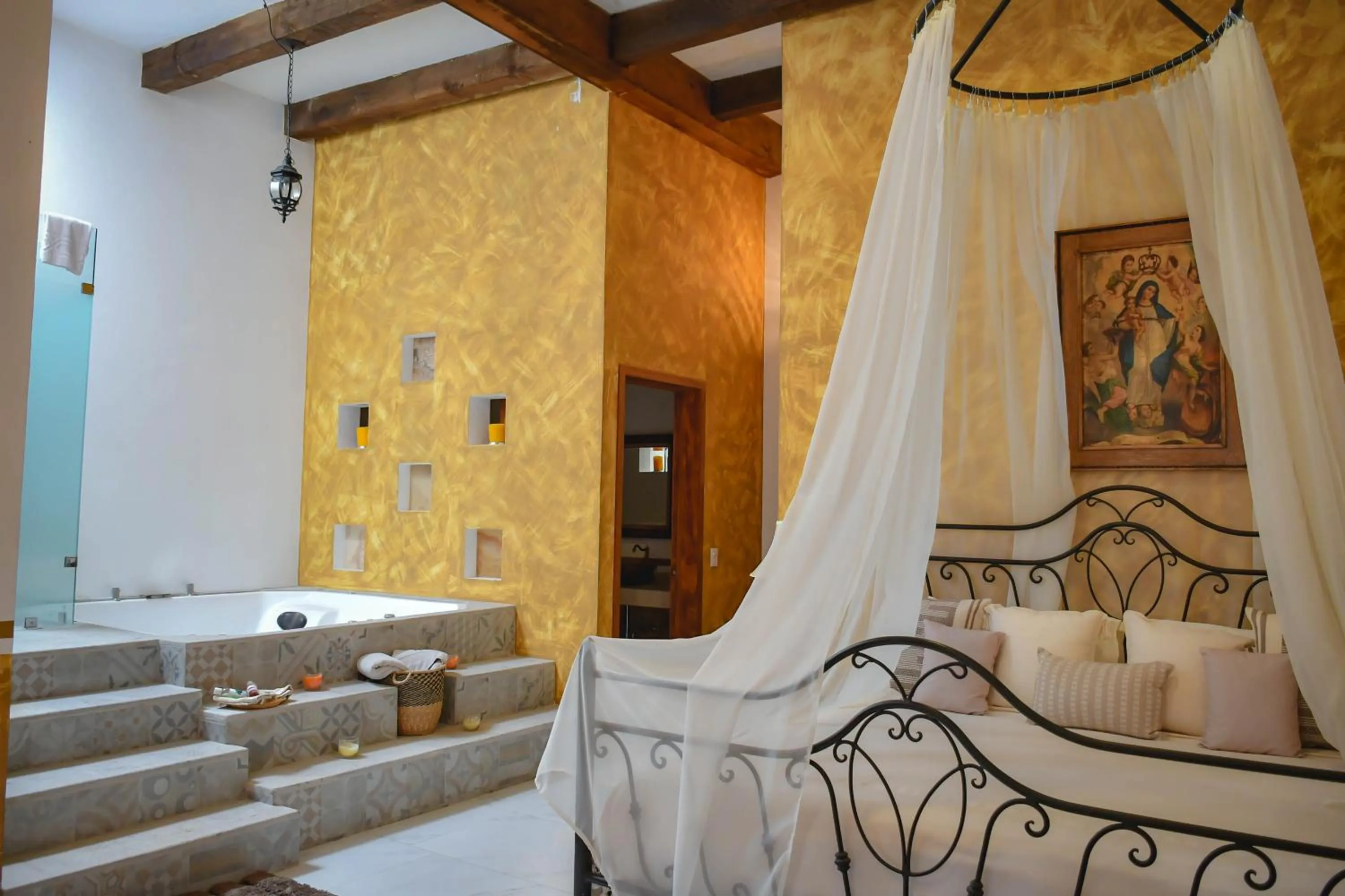 Photo of the whole room in Hotel Hacienda San Isidro