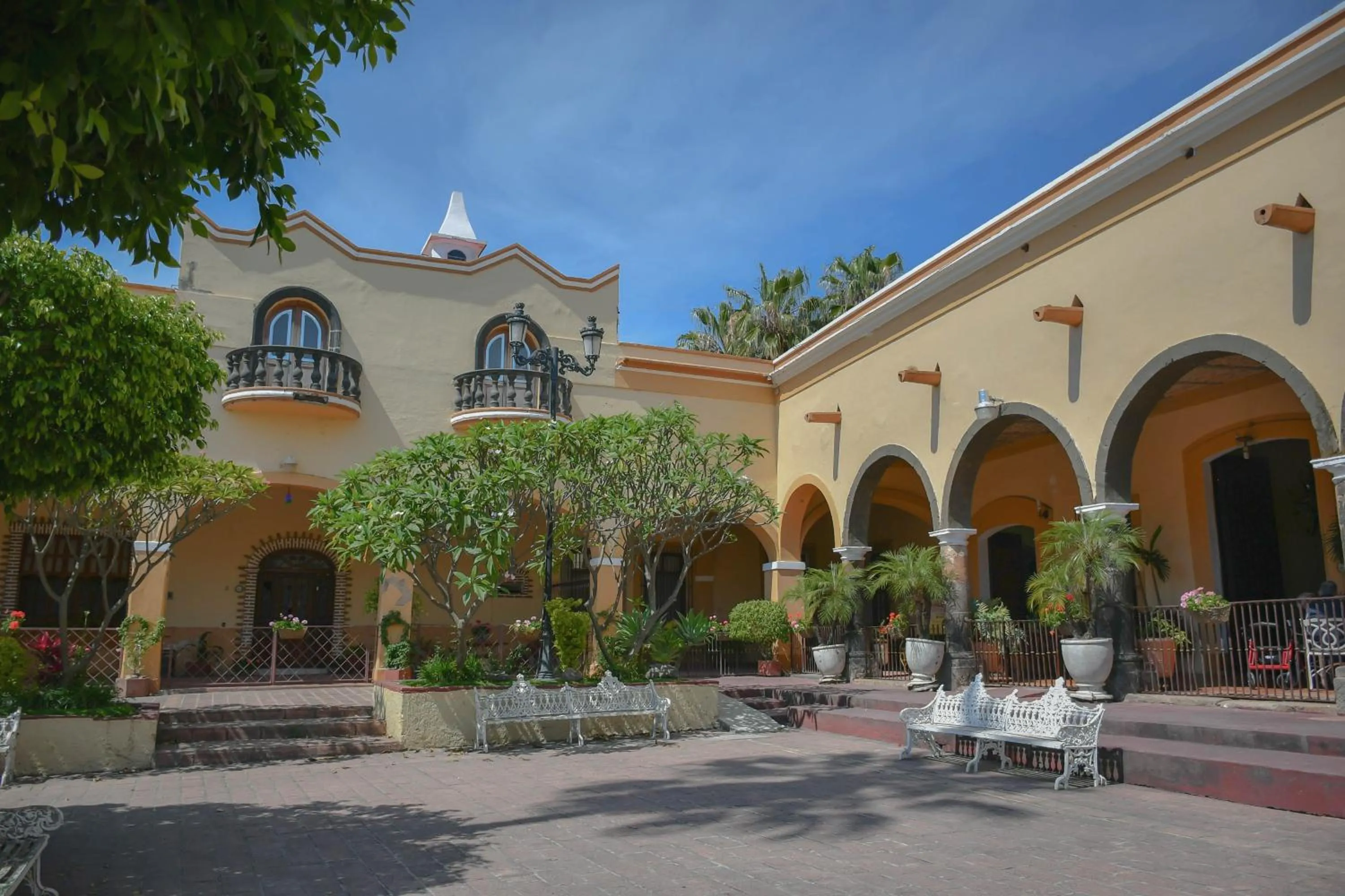 Facade/entrance in Hotel Hacienda San Isidro