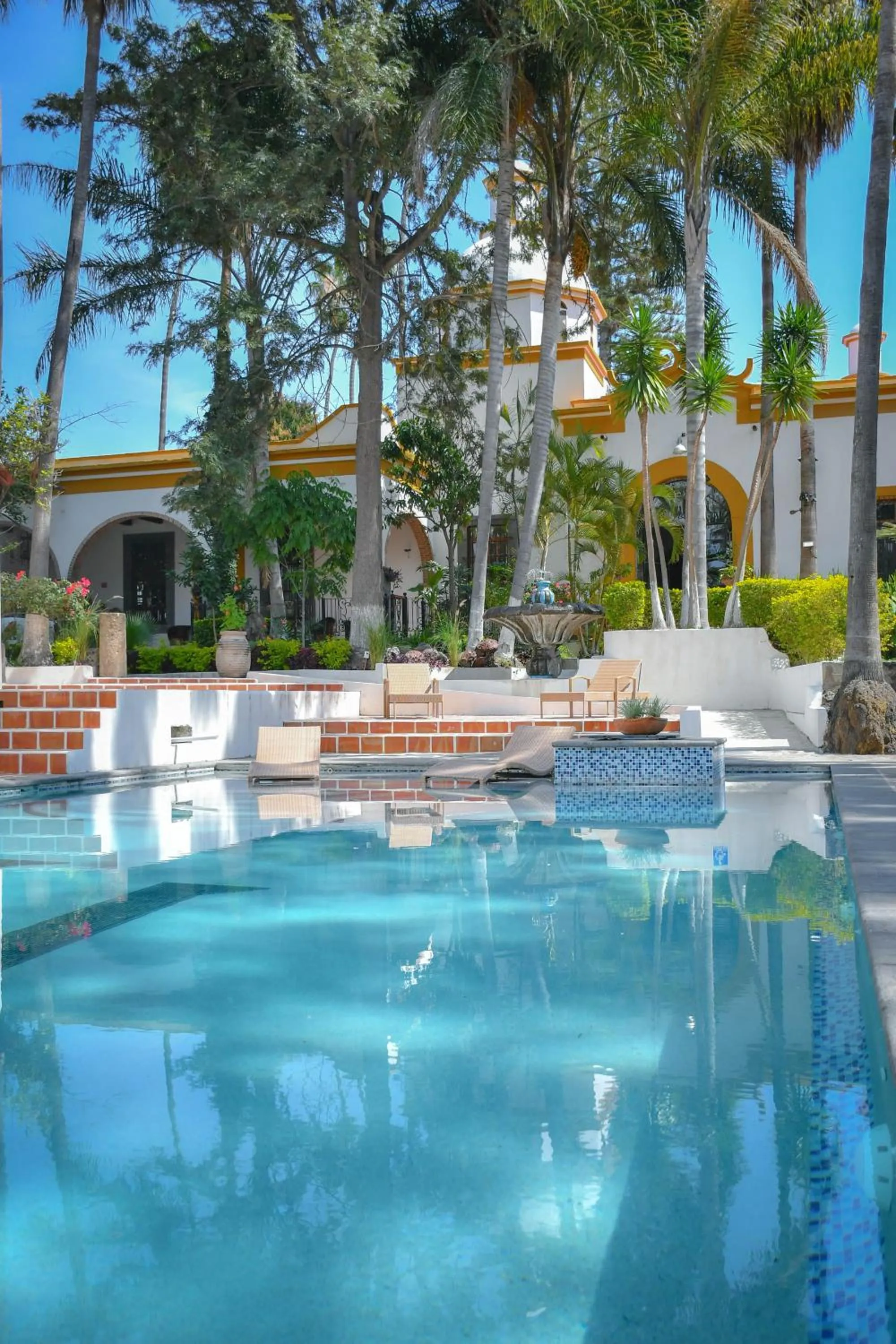 Swimming pool in Hotel Hacienda San Isidro