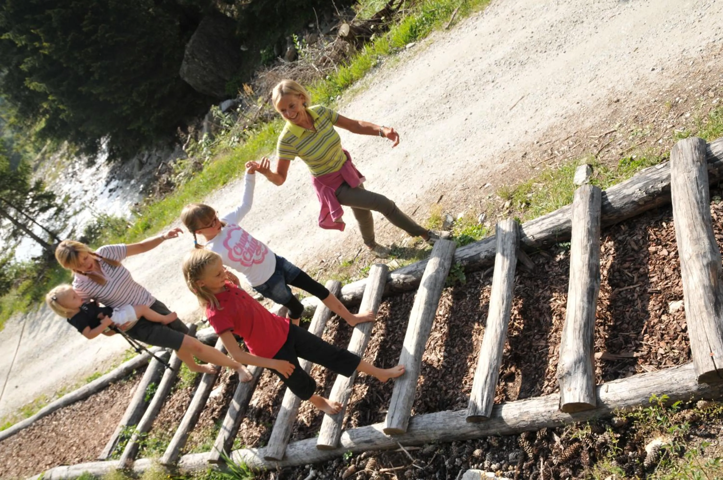 Hiking in Hotel Schölzhorn Superior