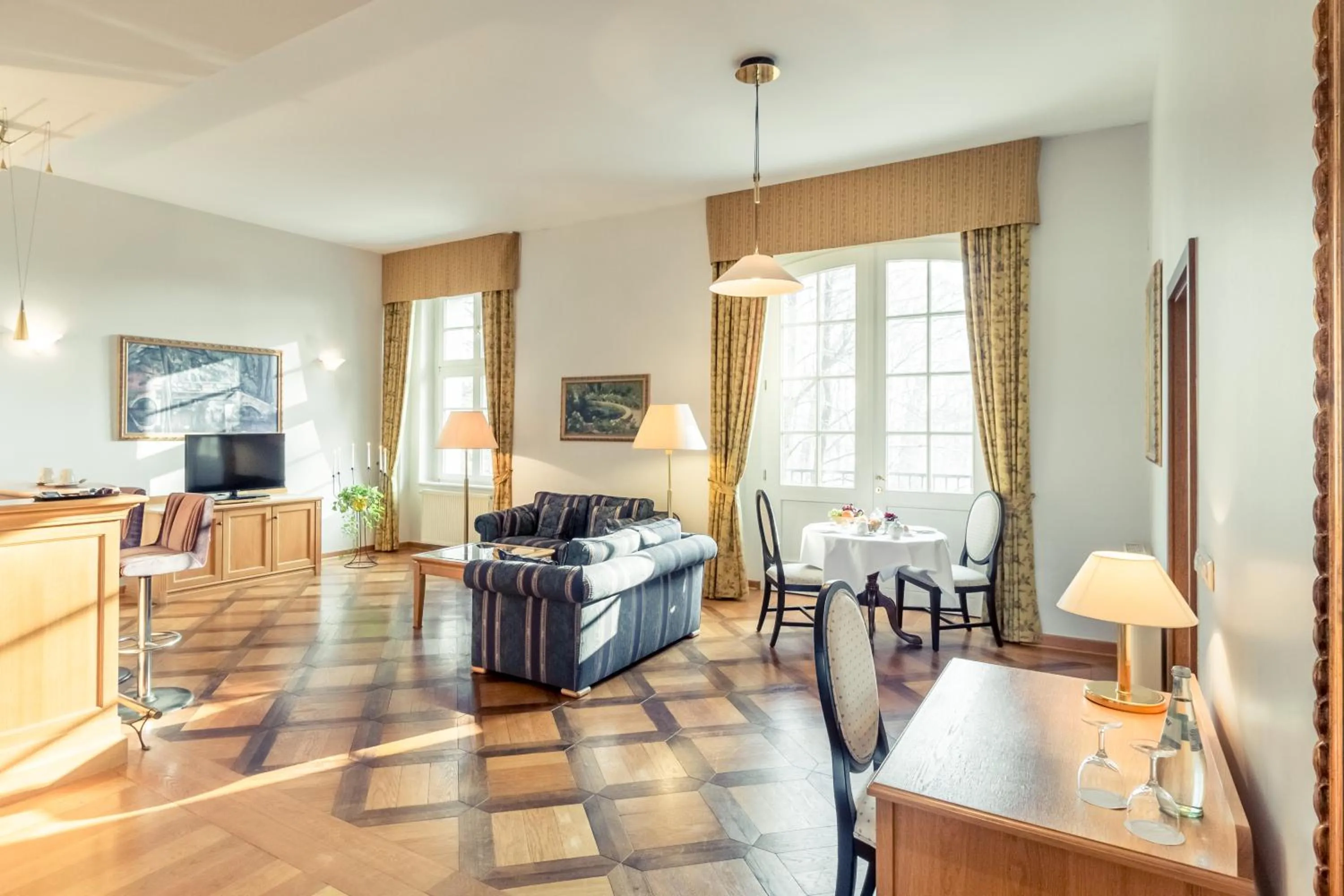 TV and multimedia in Hotel Schloss Neustadt-Glewe