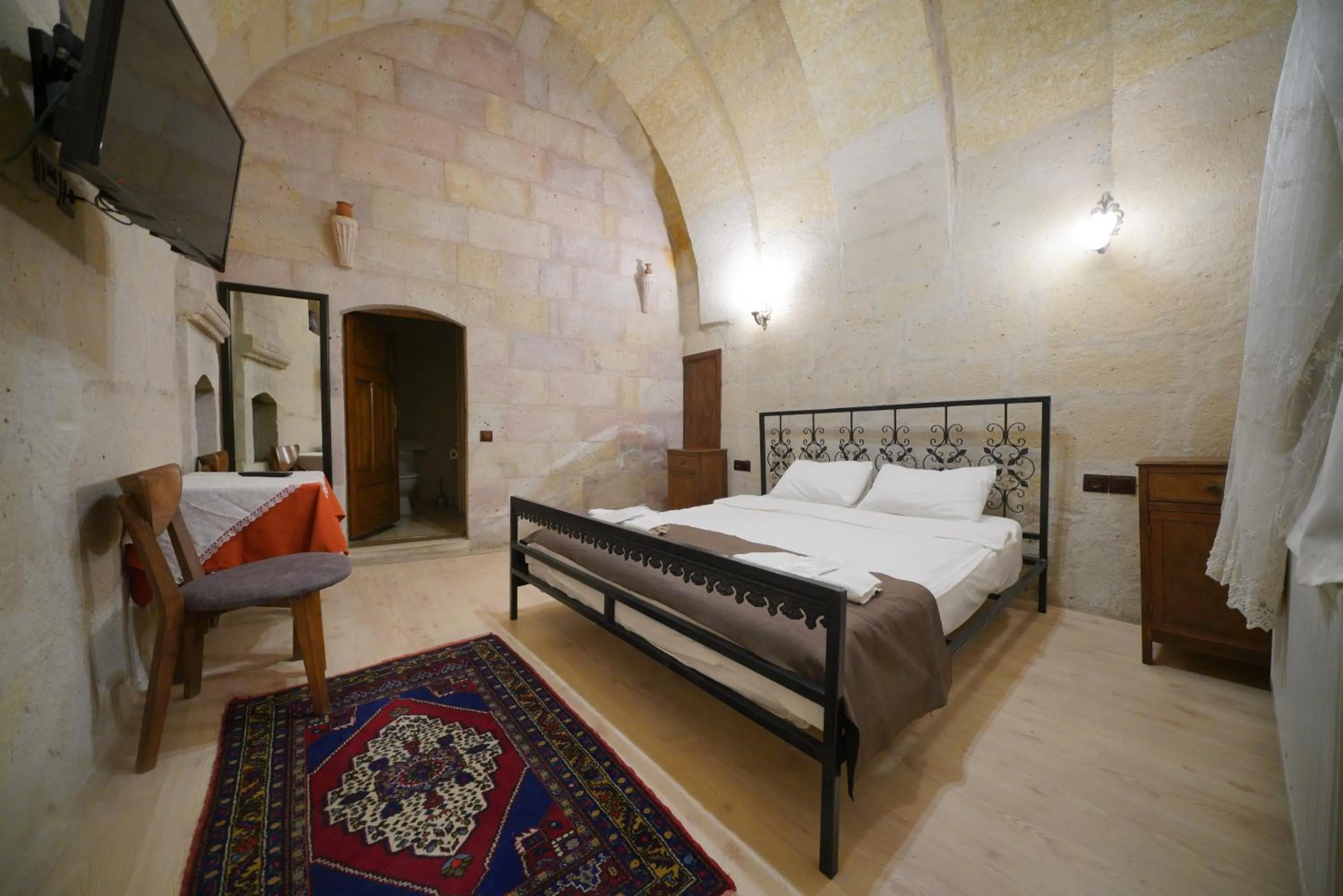 Bed in View Cave Hotel