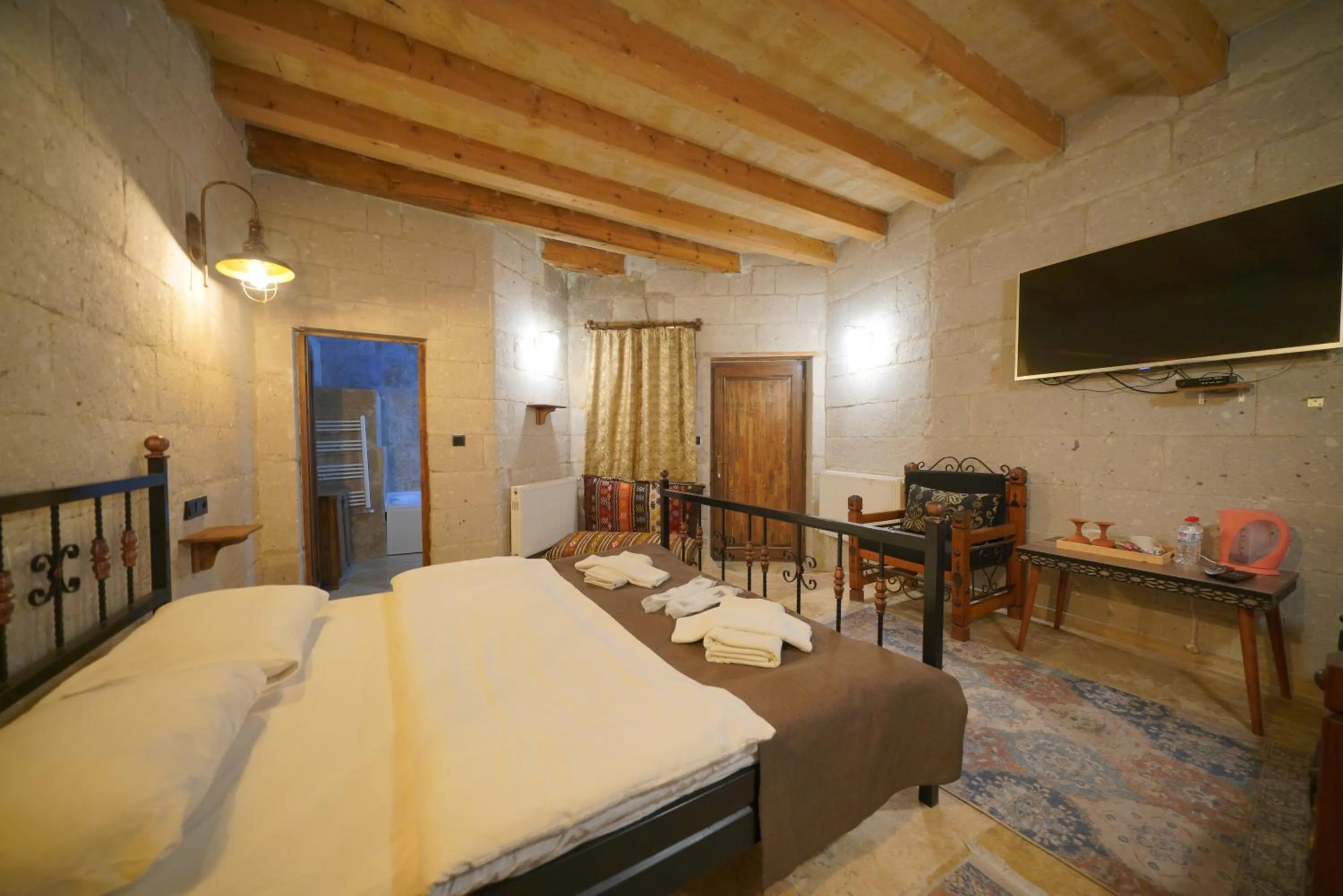 Bed in View Cave Hotel