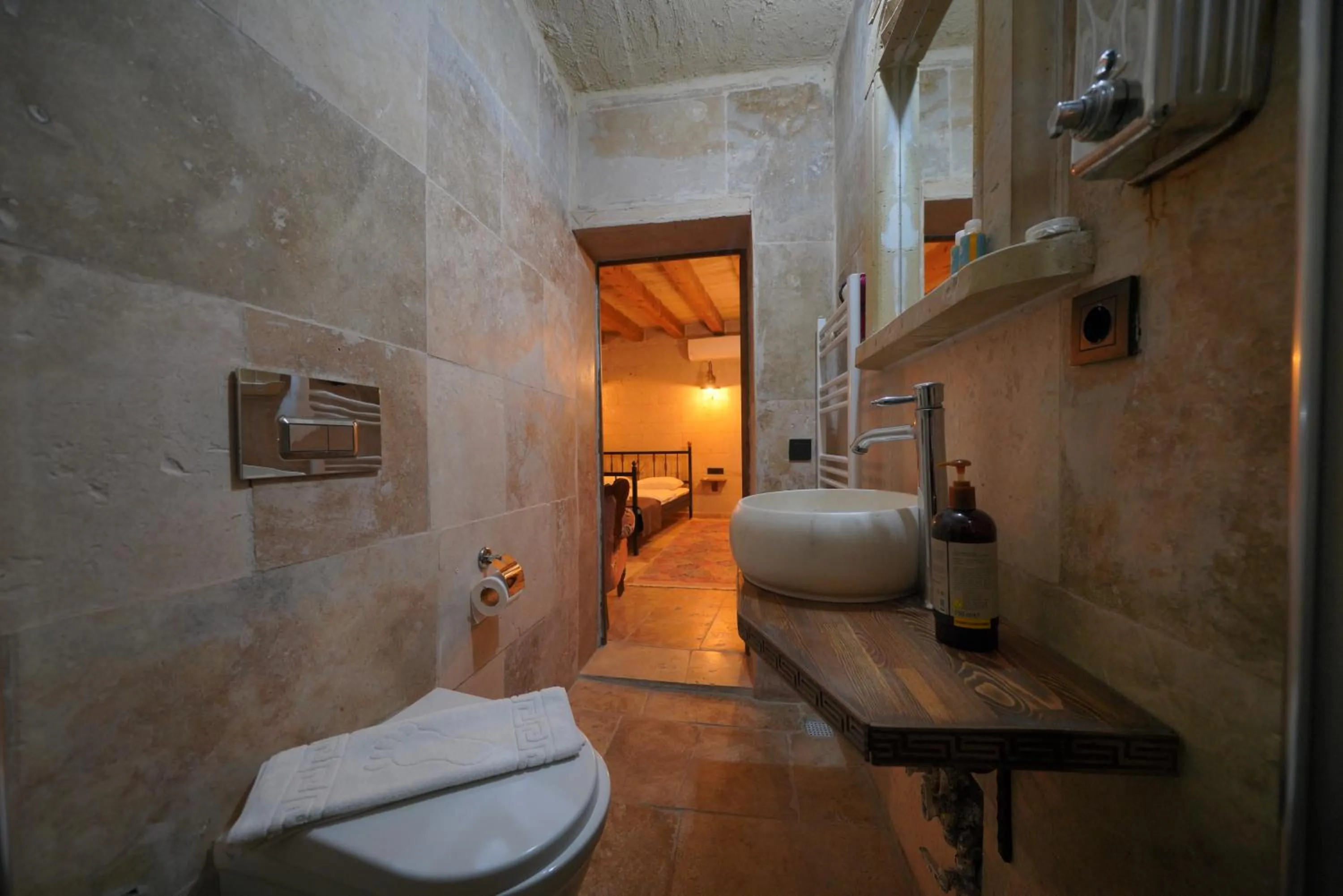 Shower in View Cave Hotel